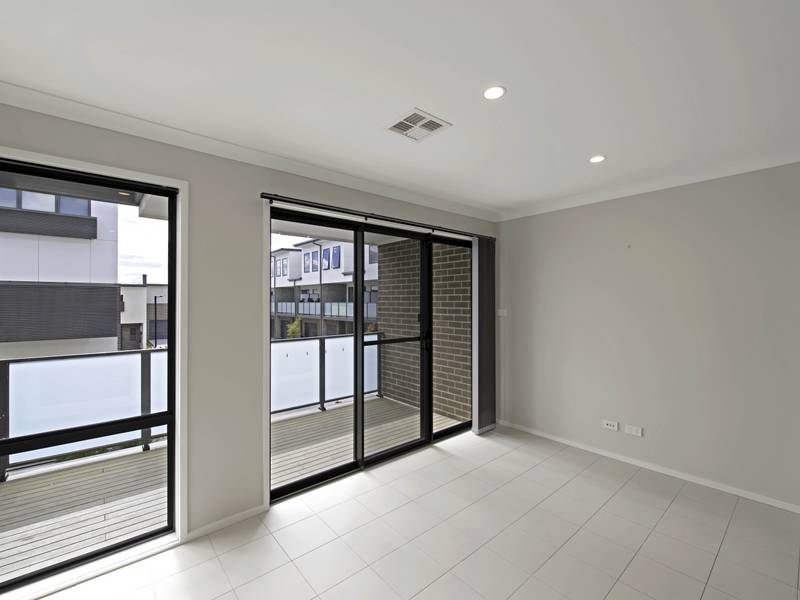 20/50 Henry Kendall Street, FRANKLIN