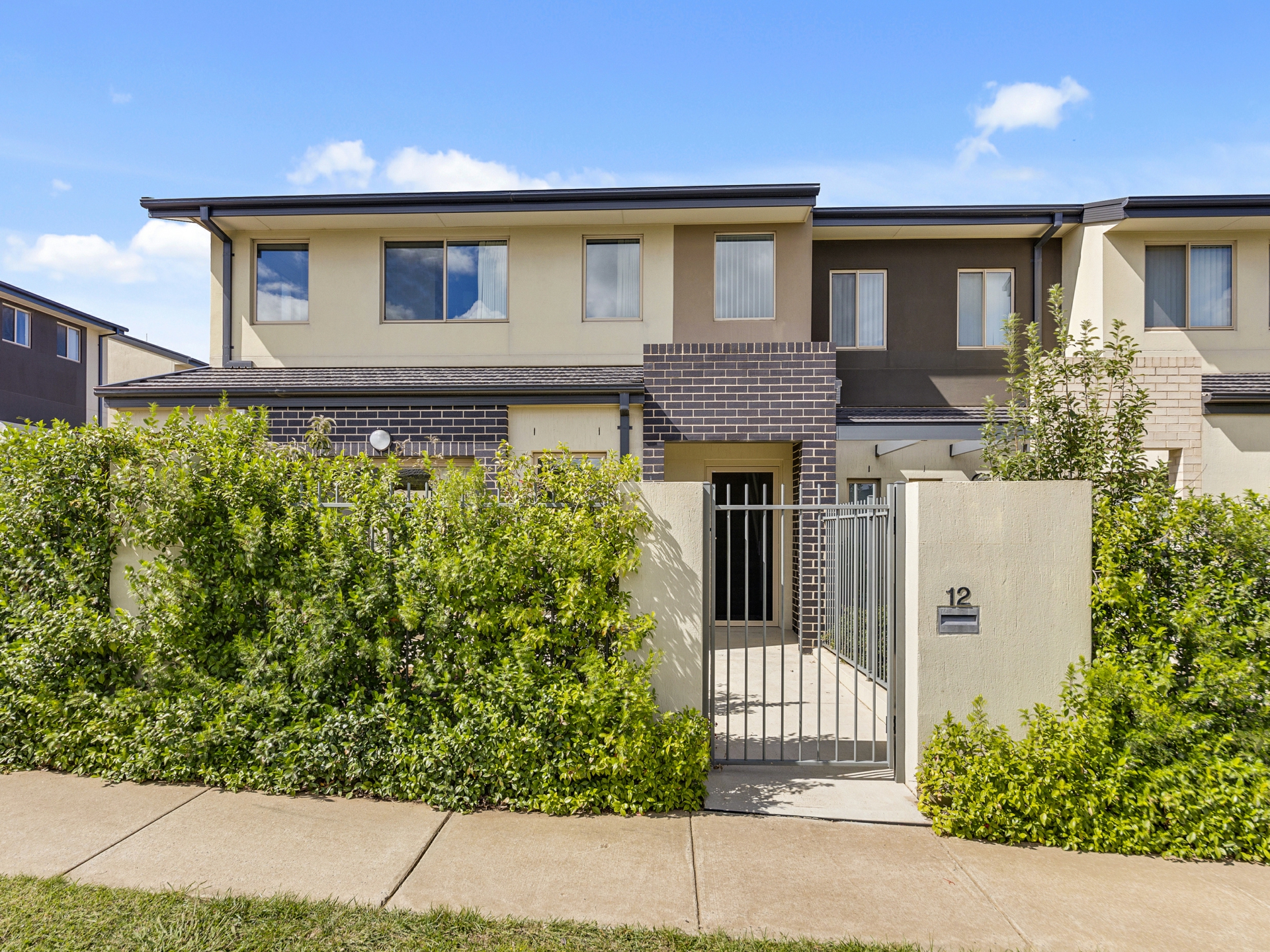 12 Macandie Street Casey ACT