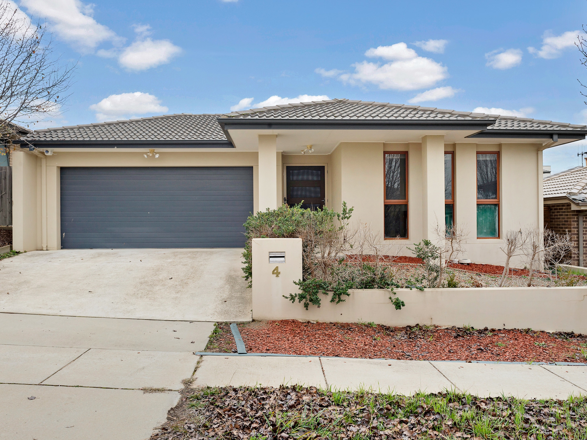 4 Eumarrah Street Bonner ACT