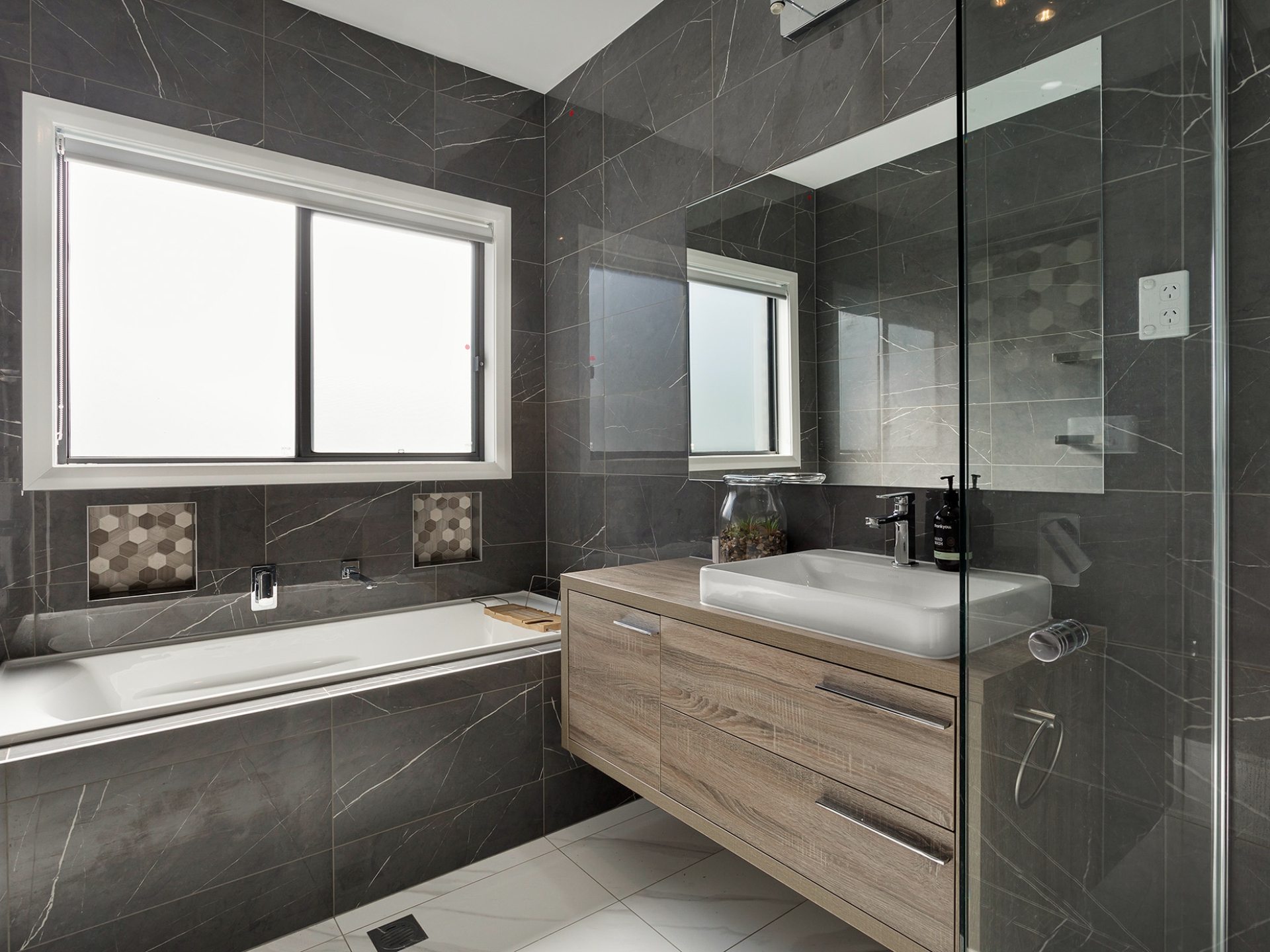 12 Spouse Place, MONCRIEFF