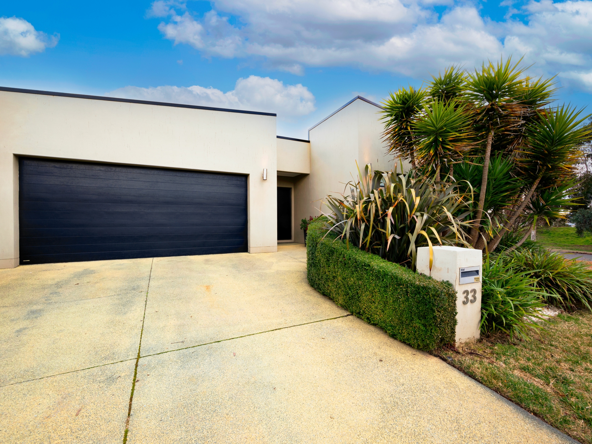 33 Penfold Street, GUNGAHLIN