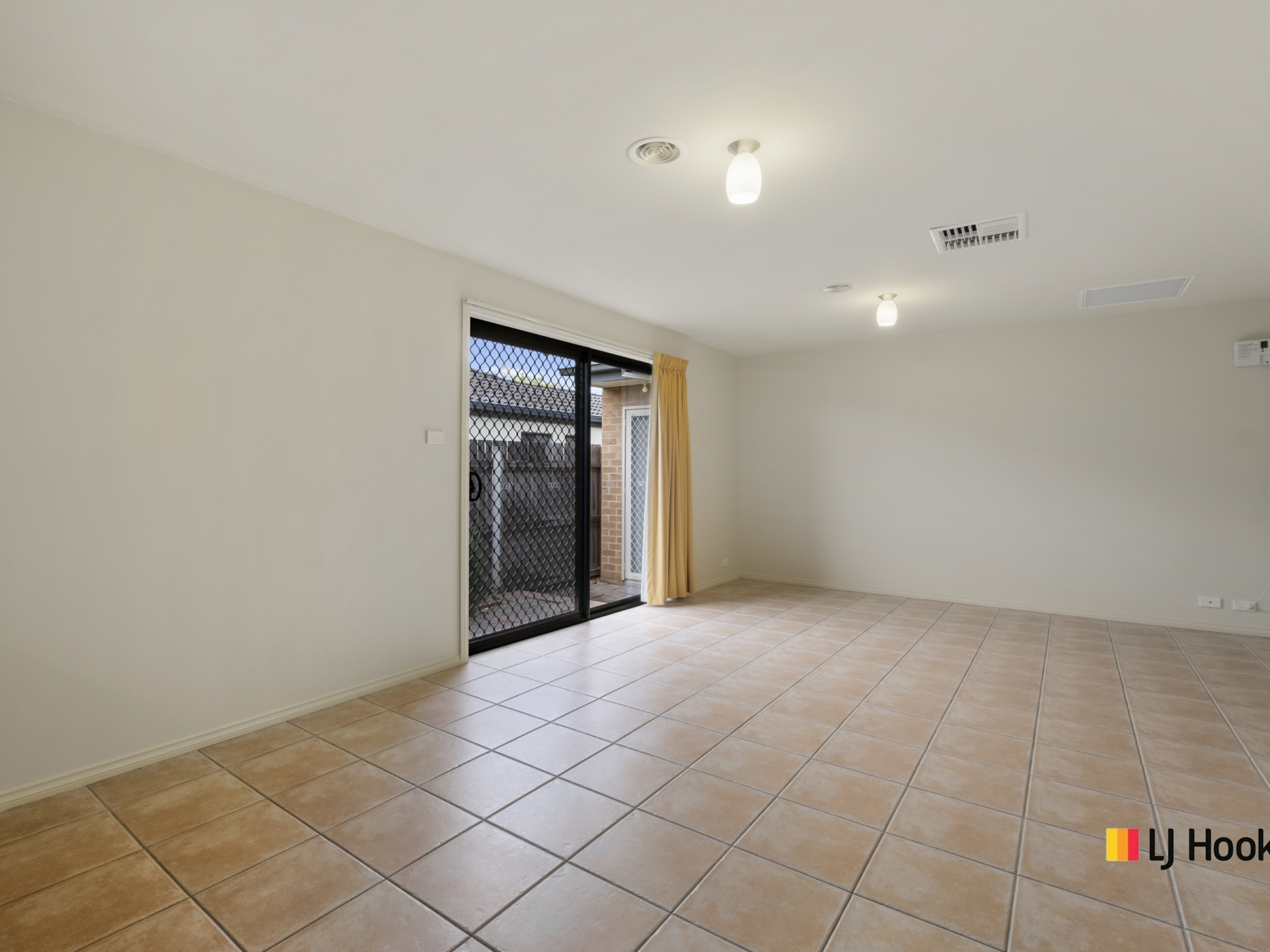 1 Heatherdale Street, AMAROO