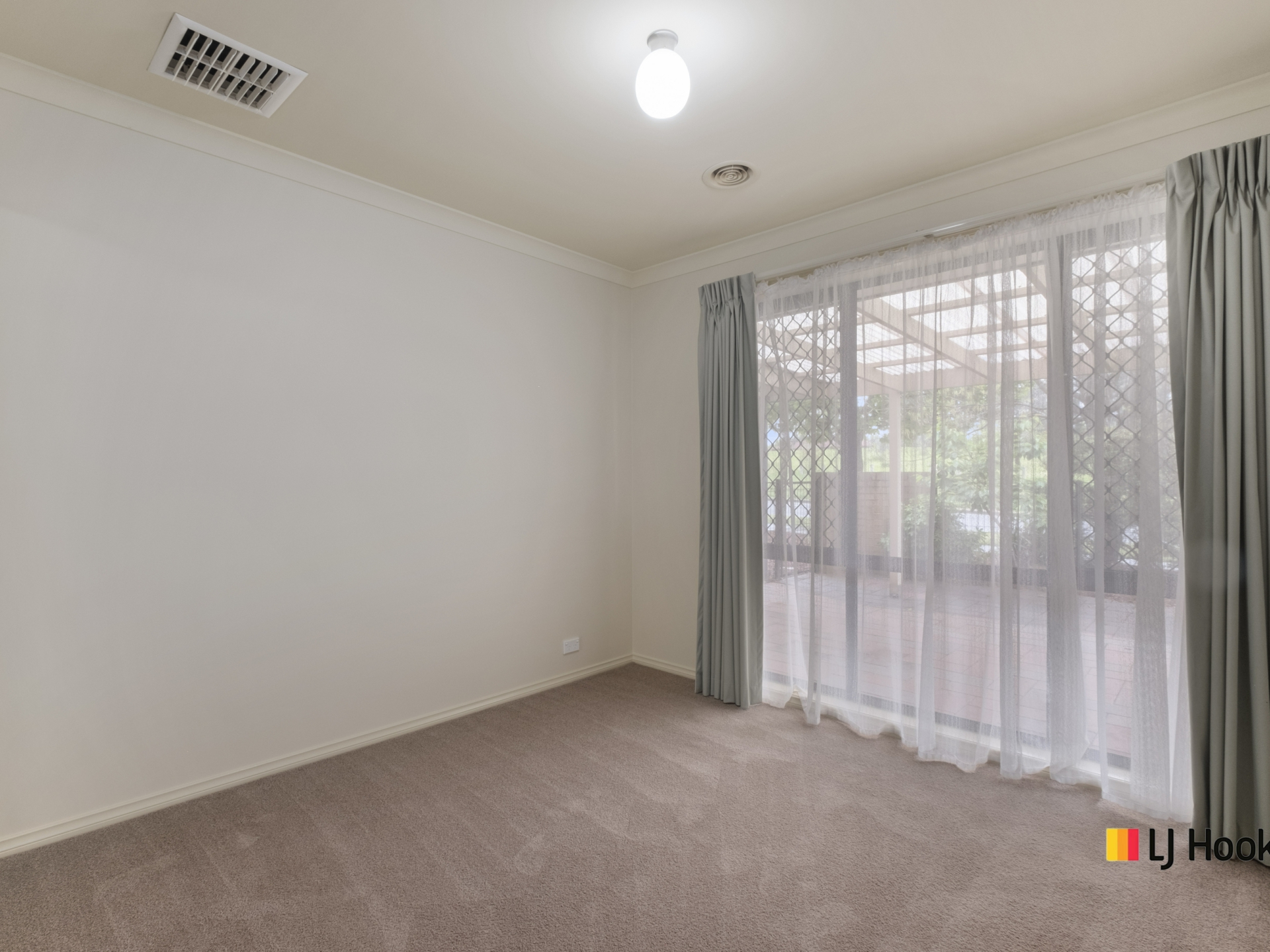 1 Heatherdale Street, AMAROO