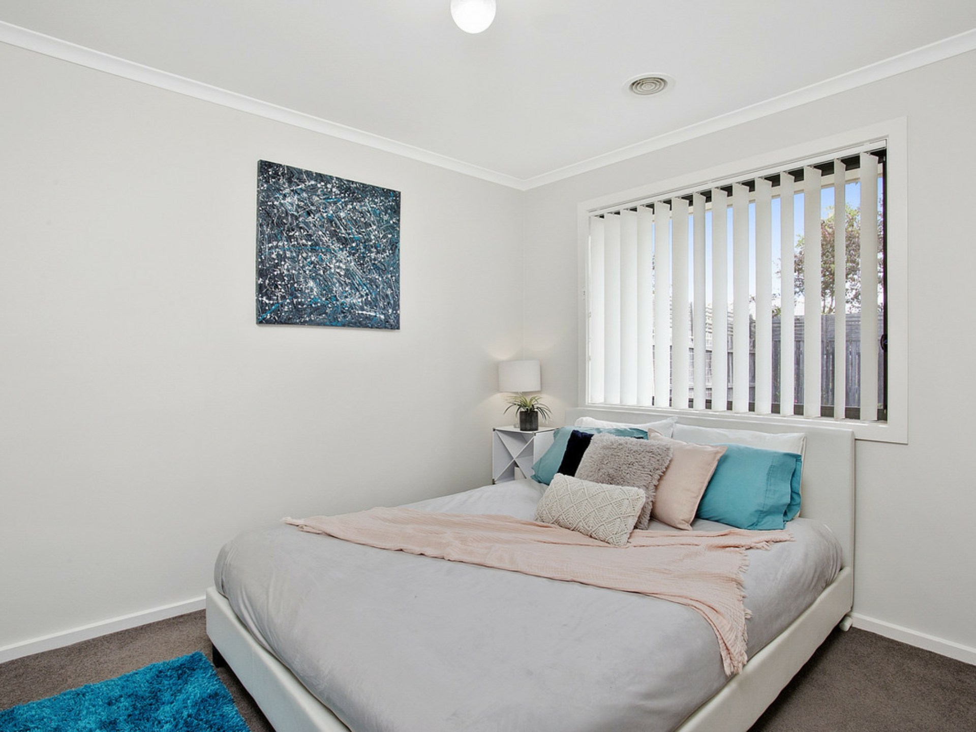 15 Triton Street, DUNLOP