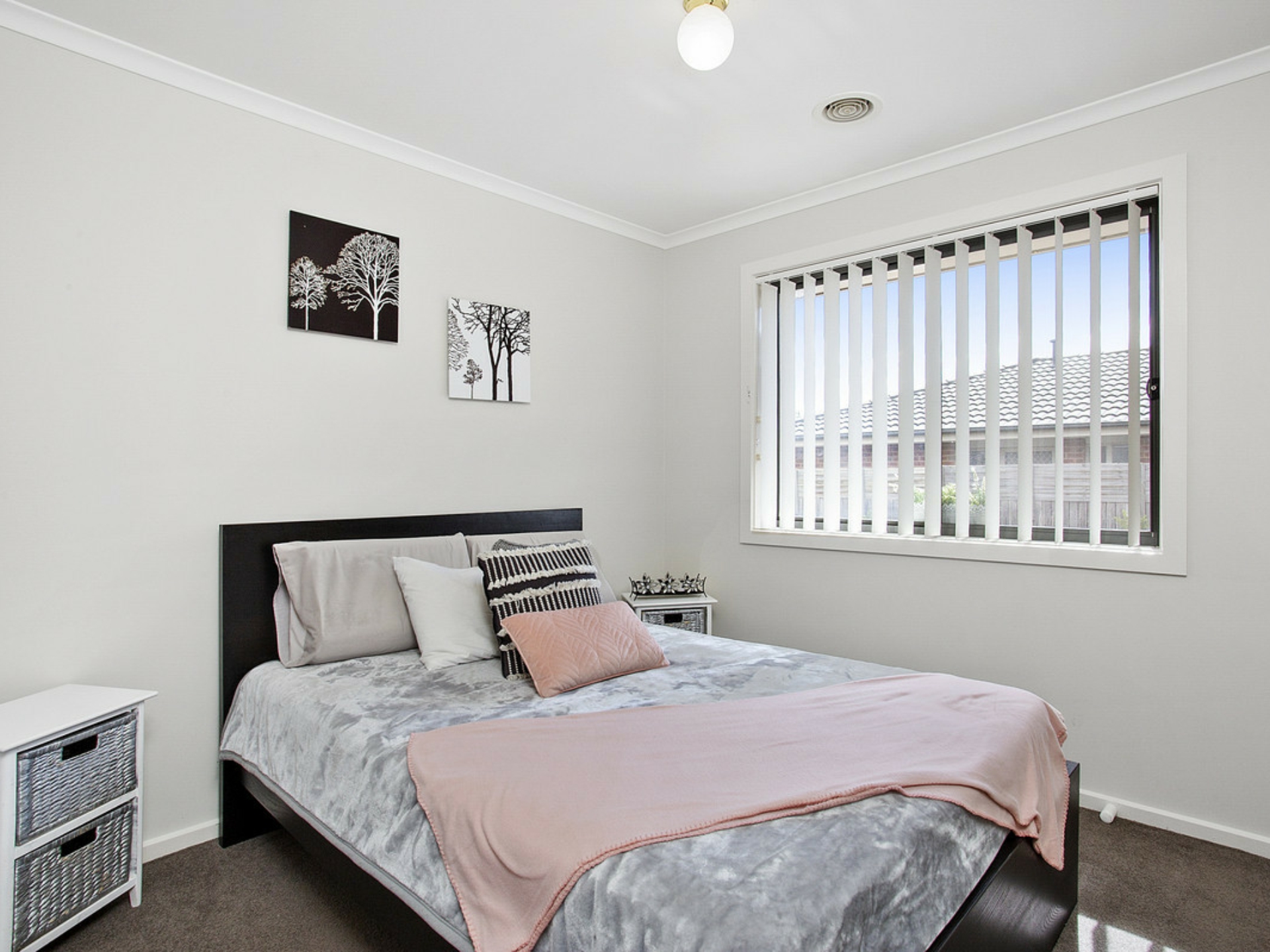 15 Triton Street, DUNLOP