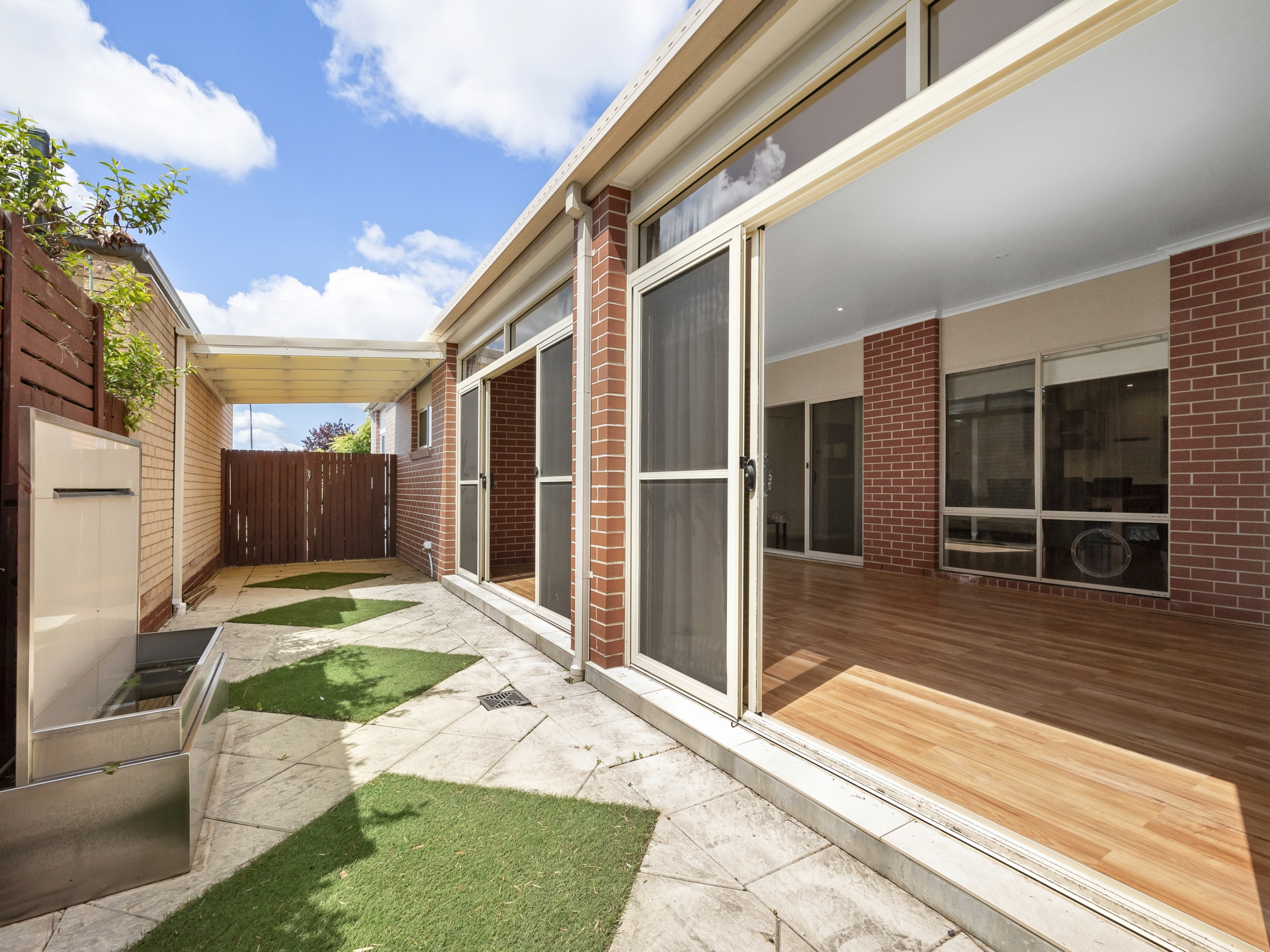 72 Kalianna Street, HARRISON