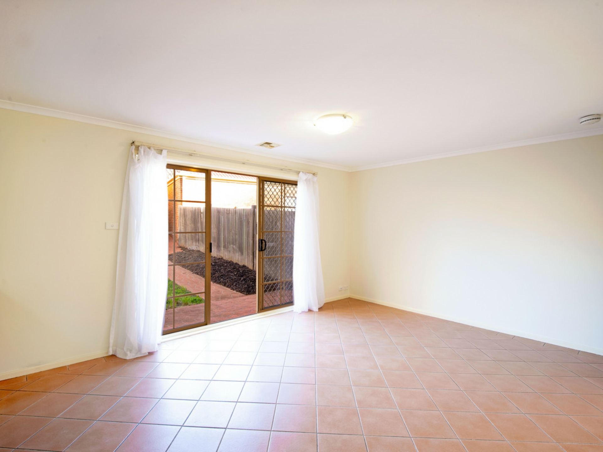 4 Haystack Crescent, PALMERSTON