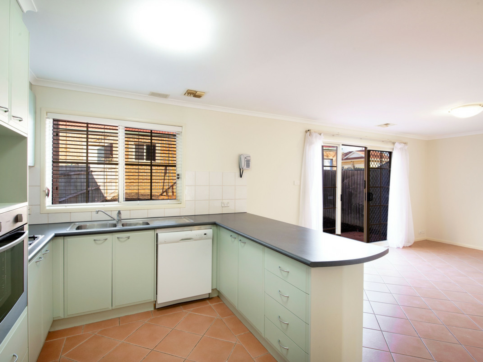4 Haystack Crescent, PALMERSTON