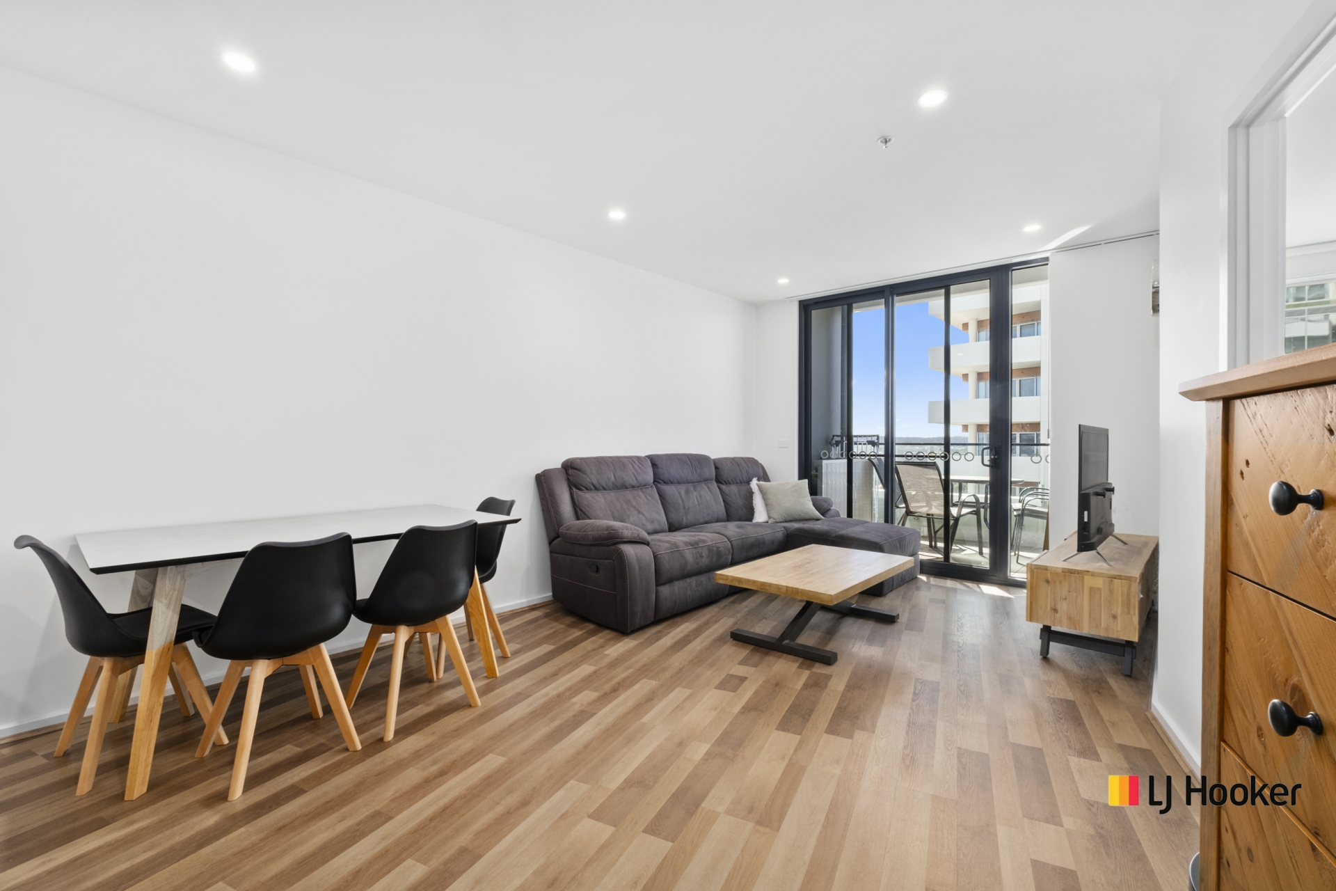 1006/2 Gribble Street, Gungahlin