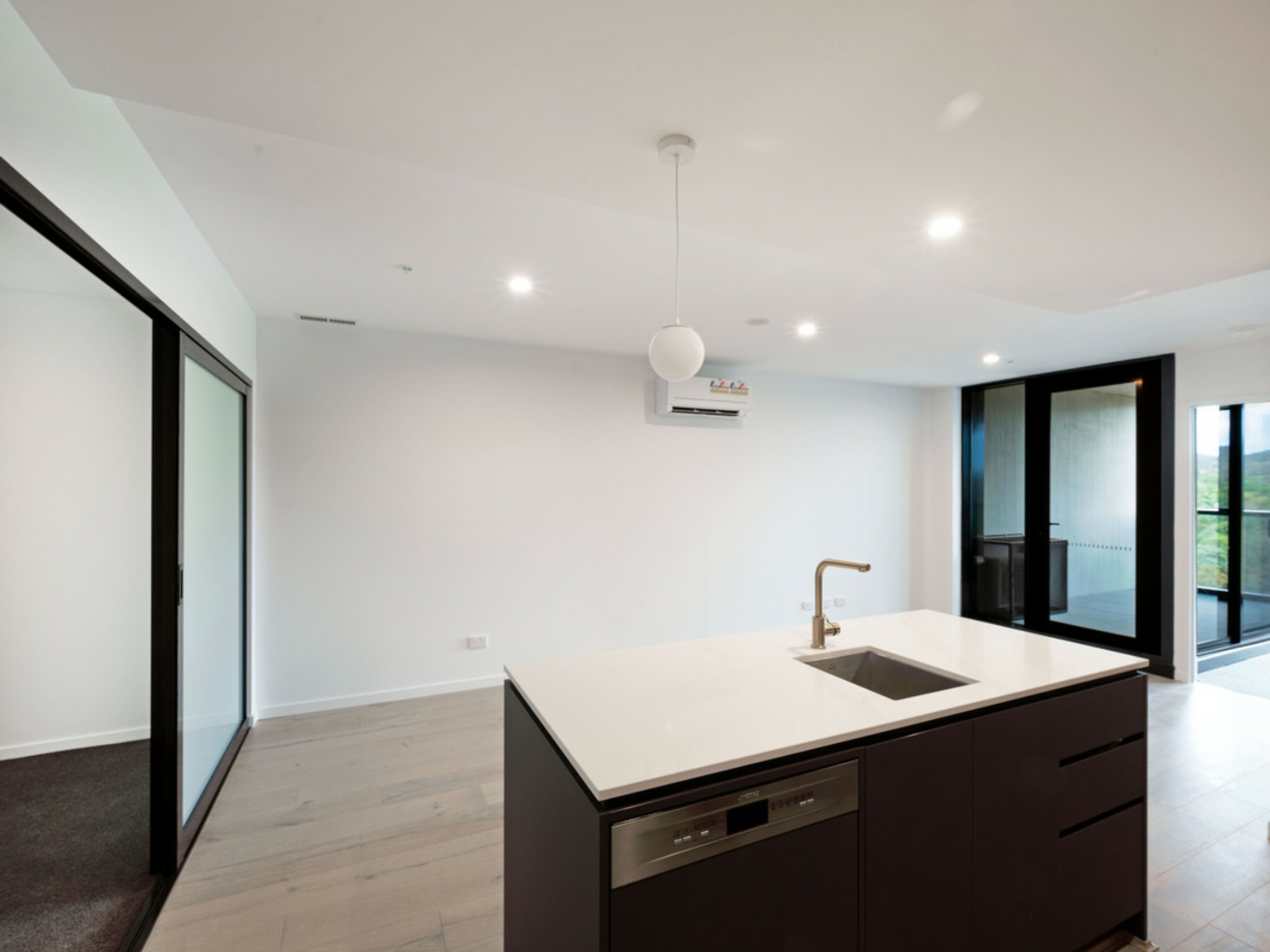 804/81 Cooyong Street, CITY