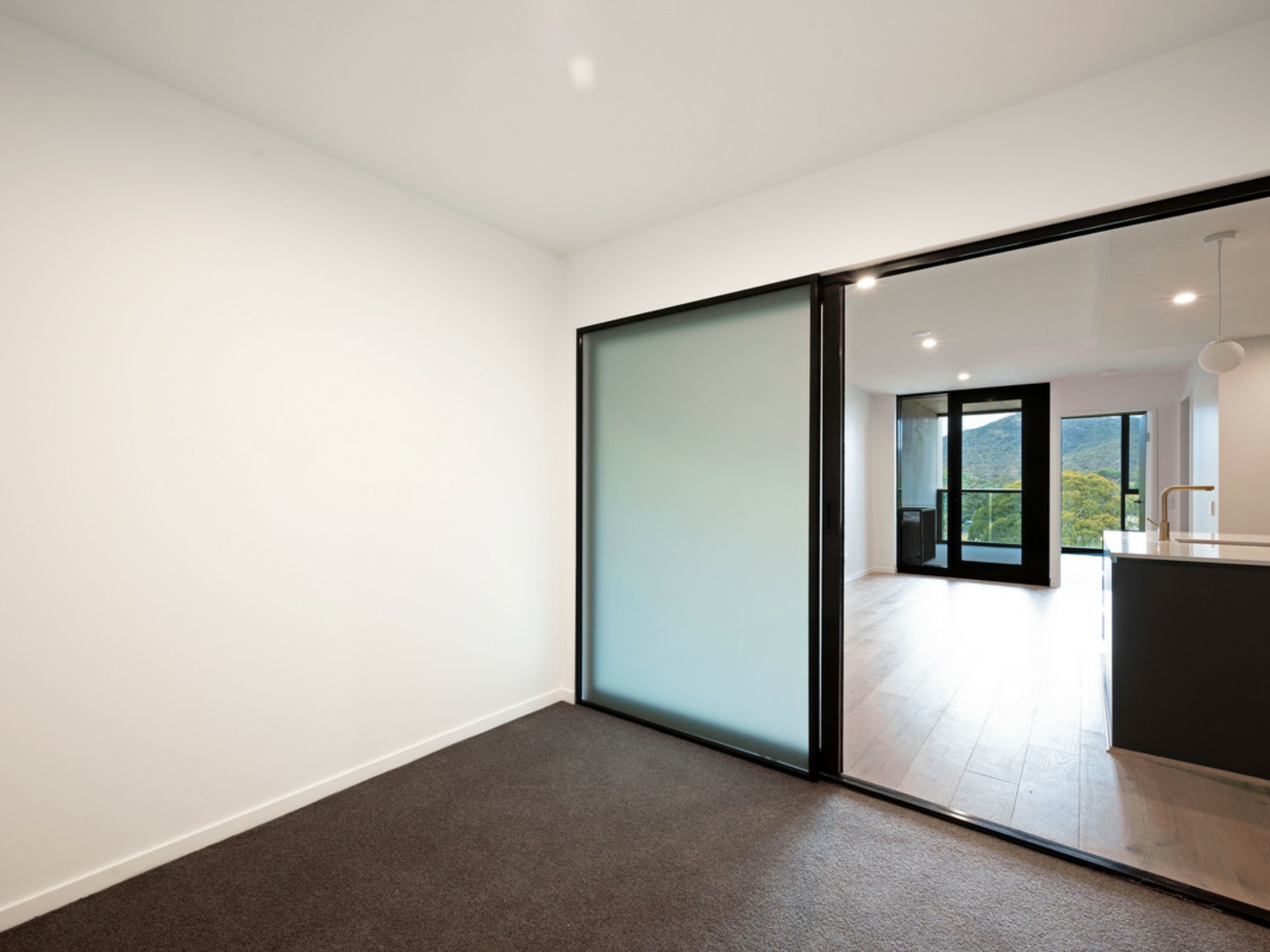 804/81 Cooyong Street, CITY