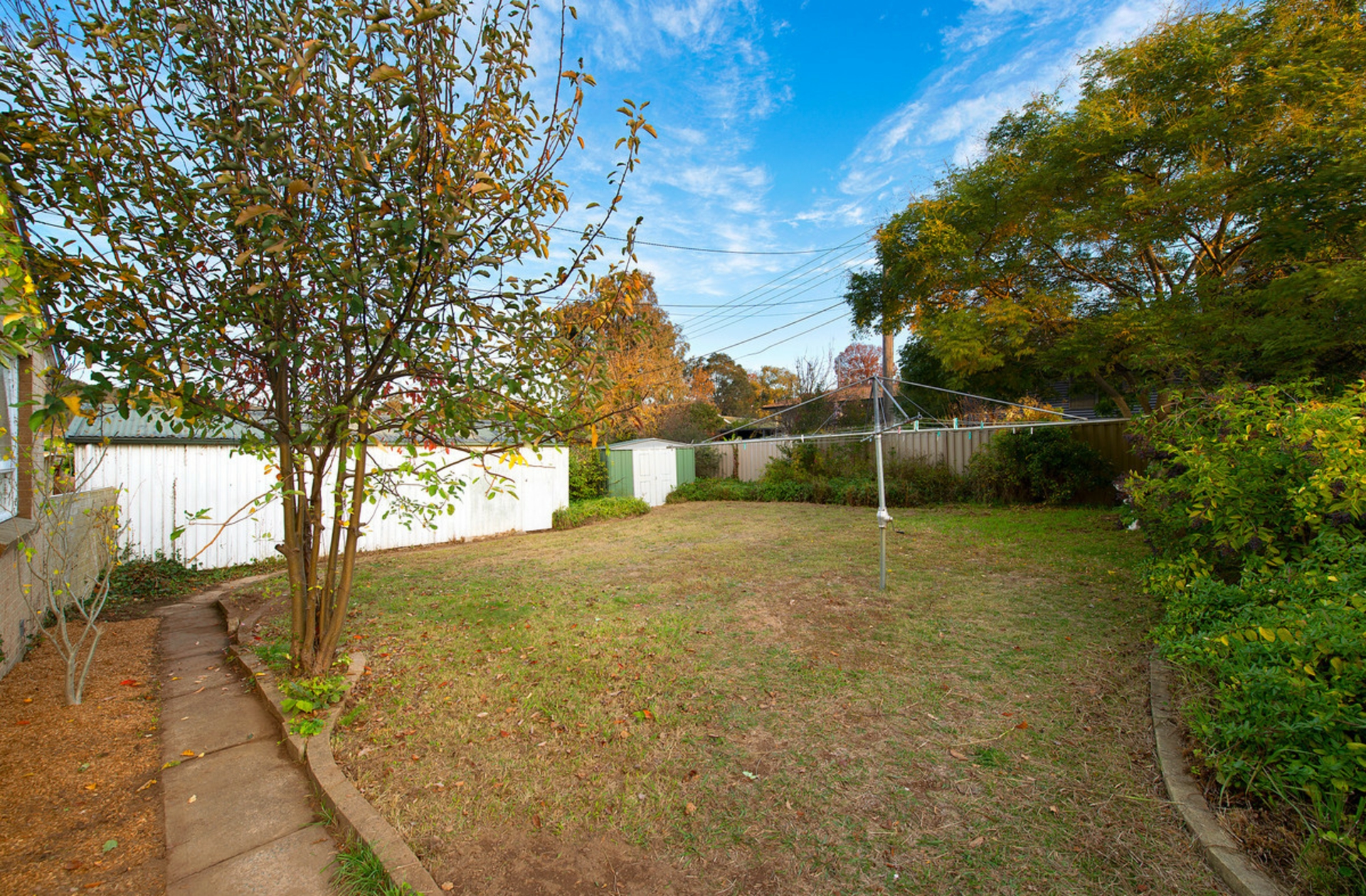 9 Bage Place, Mawson