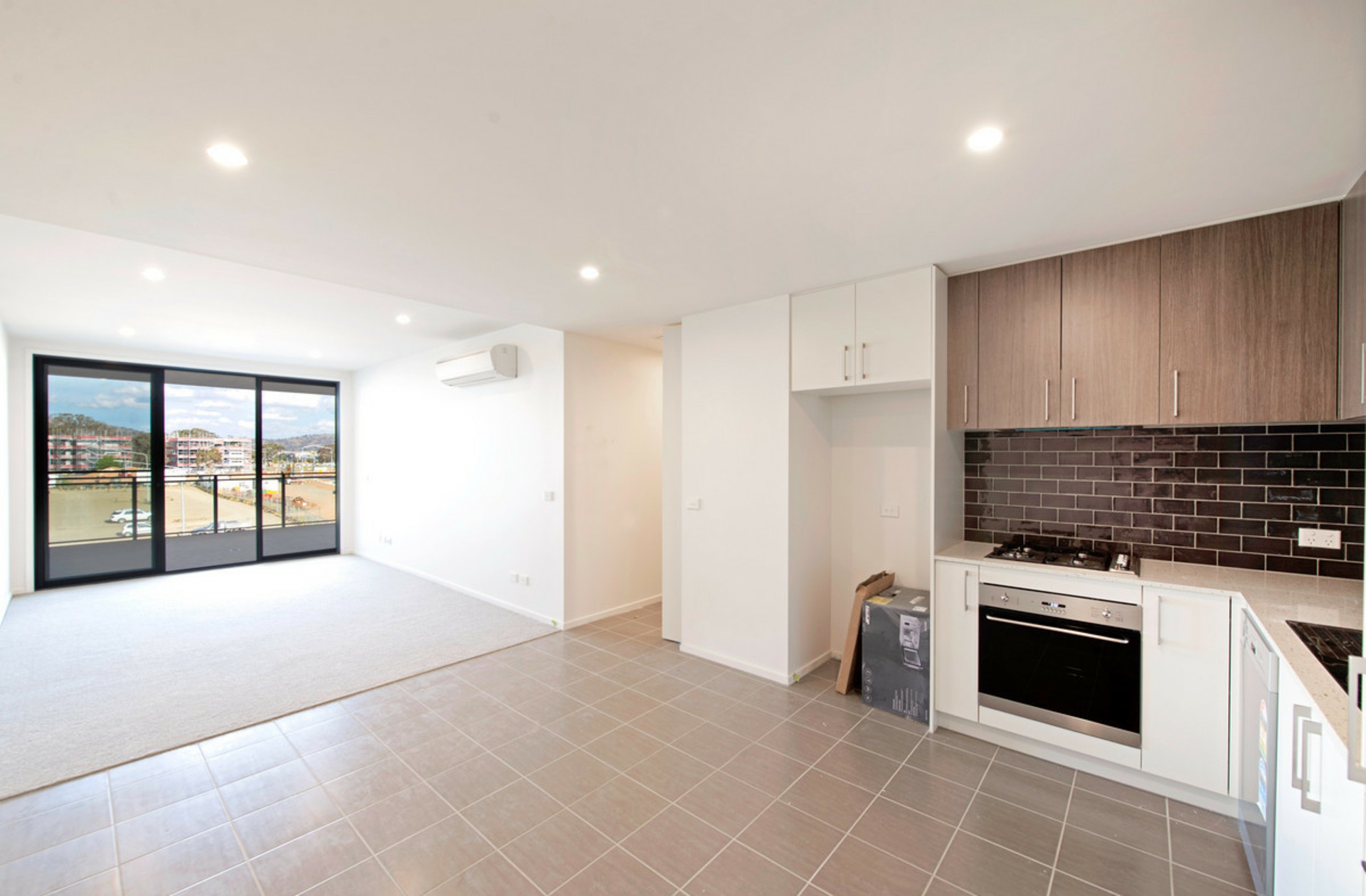 73/2 Hinder Street, GUNGAHLIN