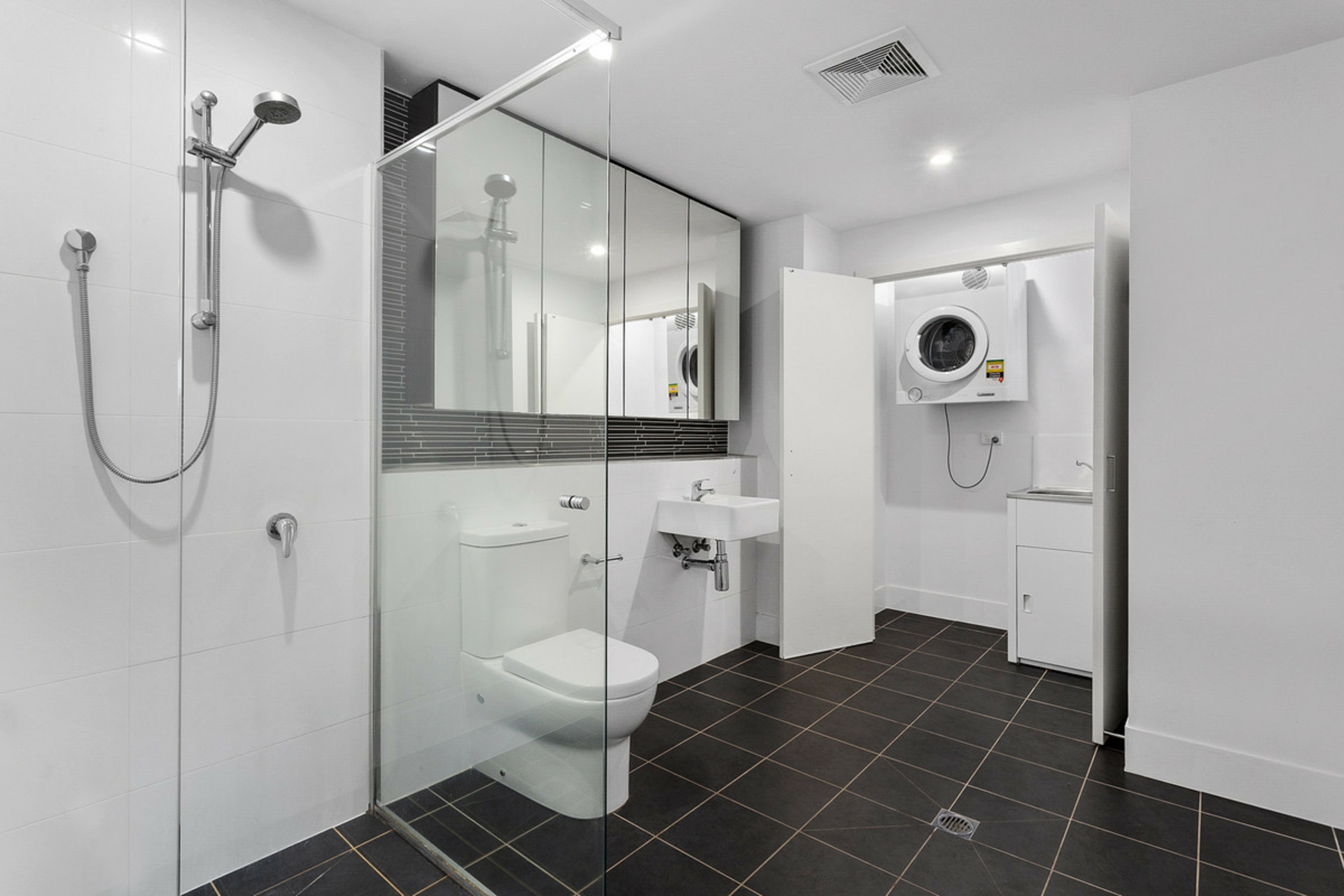205/24 Philip Hodgins Street, WRIGHT