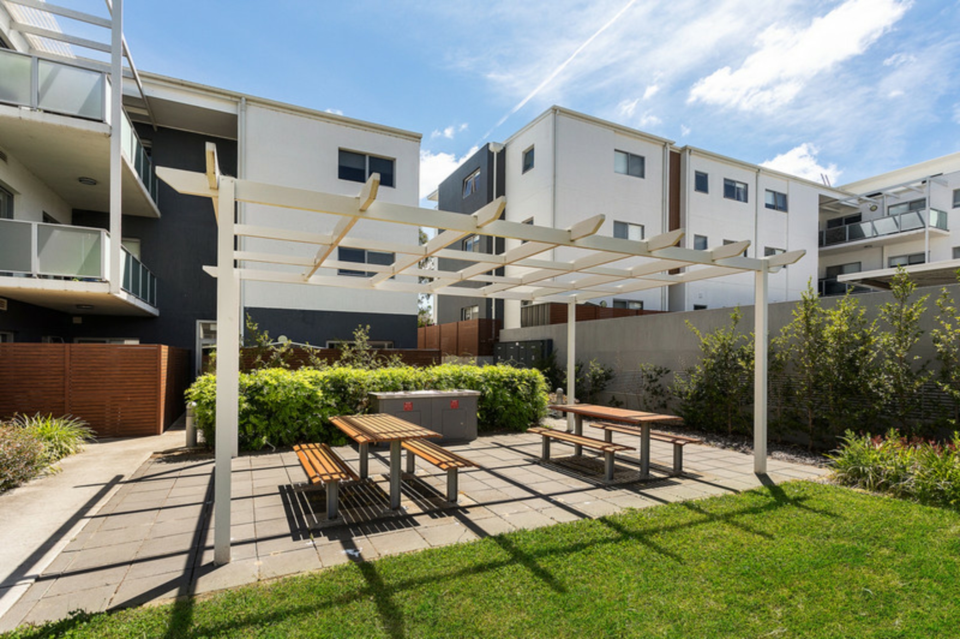 60/41 Clare Burton Crescent, FRANKLIN