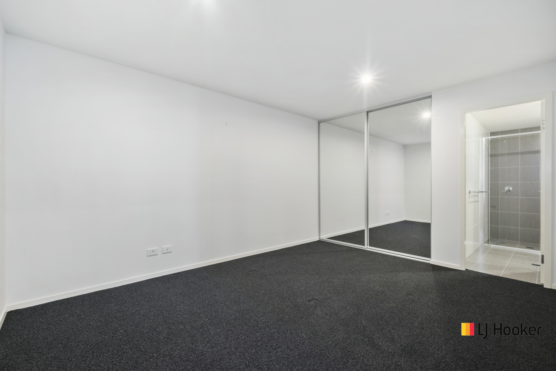 49/2 Hinder Street, GUNGAHLIN