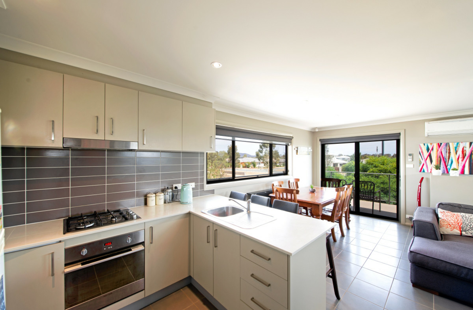 2/31 Leslie Dwyer Street, FORDE