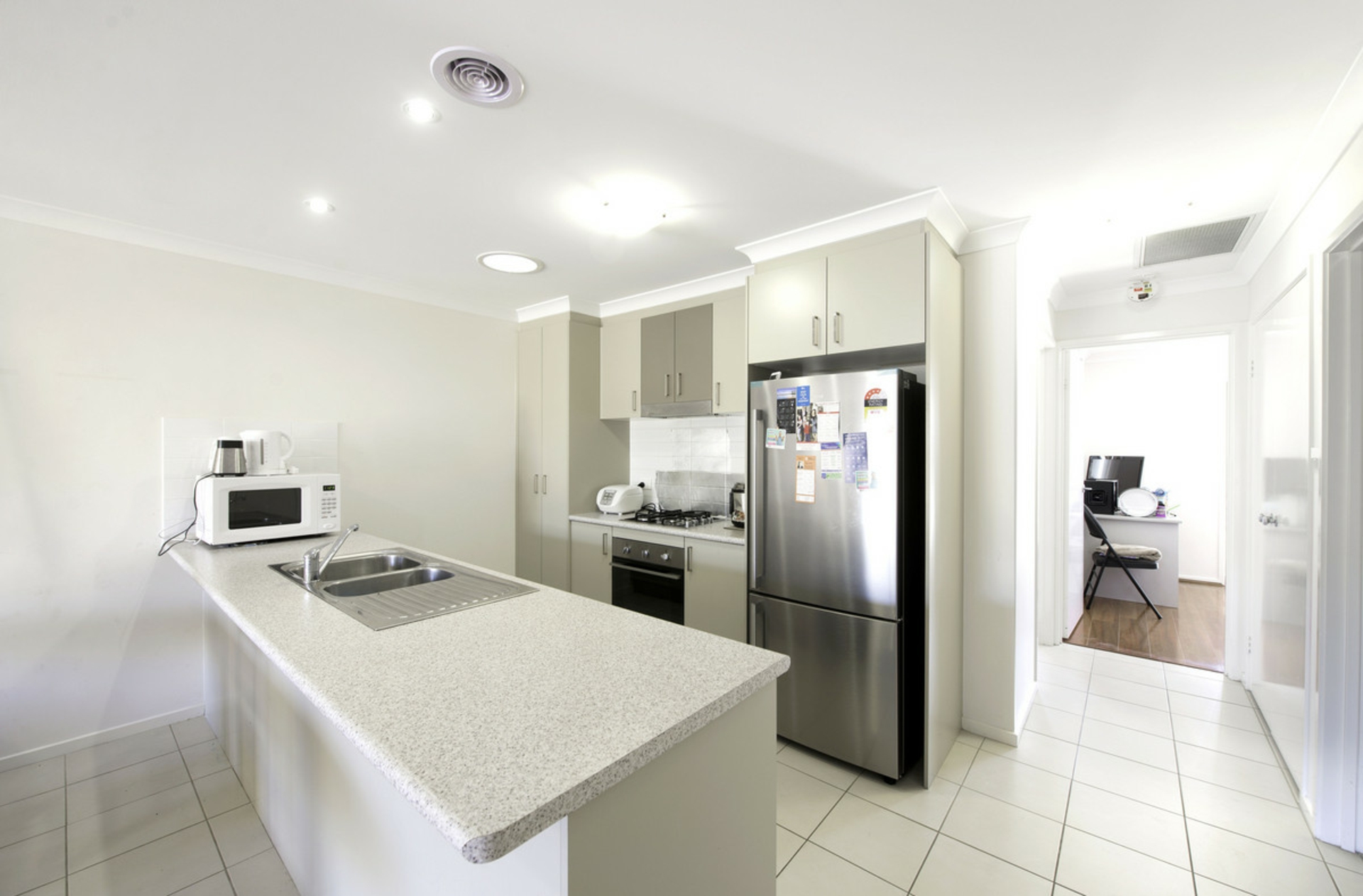 14/71 Lawrenson Circuit, JACKA