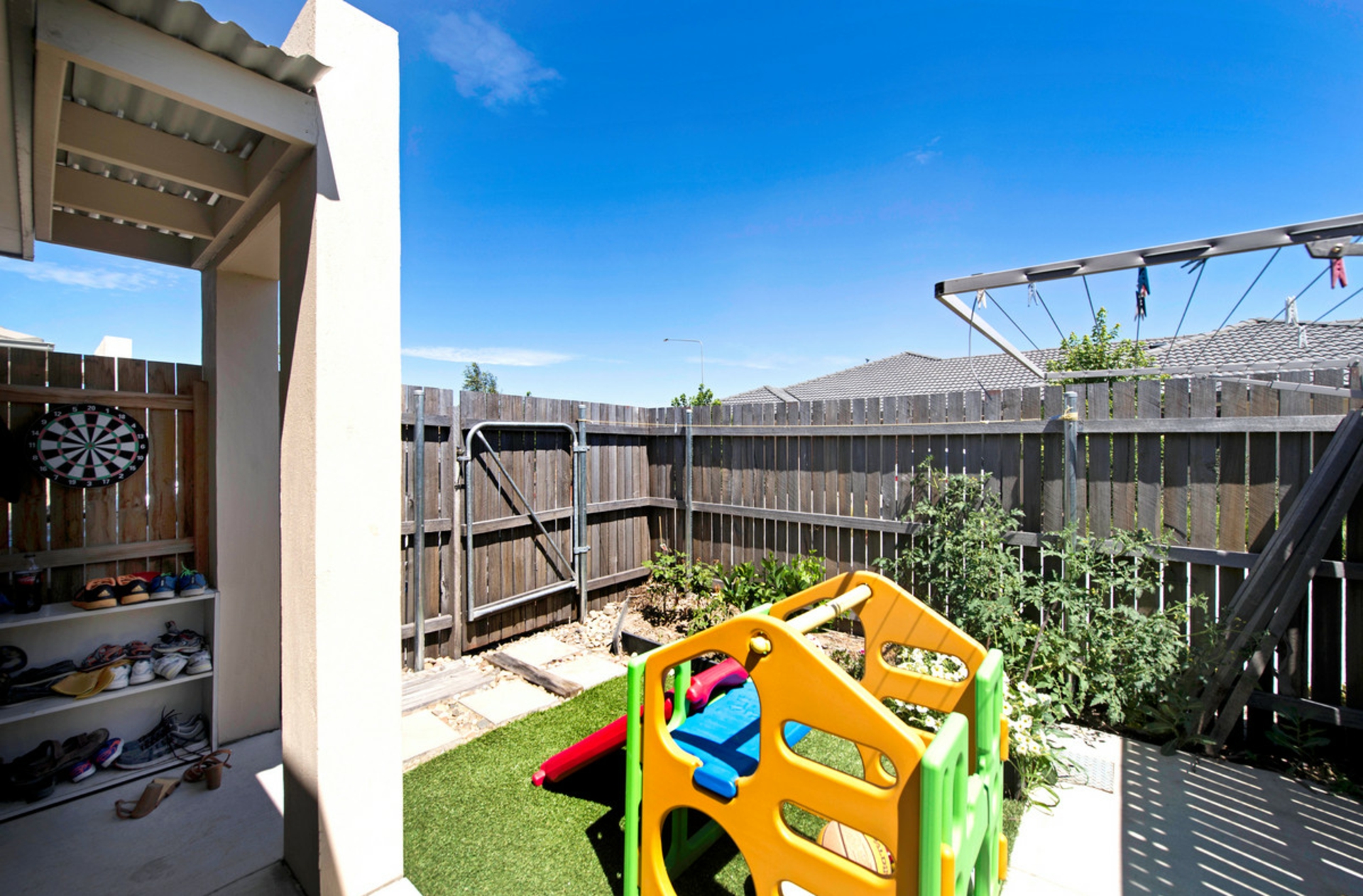 14/71 Lawrenson Circuit, JACKA