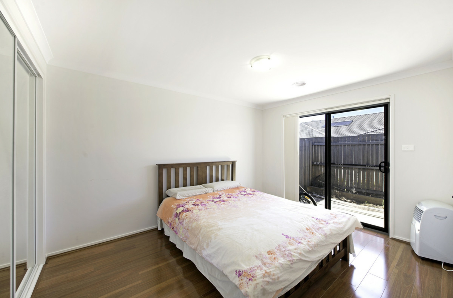 14/71 Lawrenson Circuit, JACKA