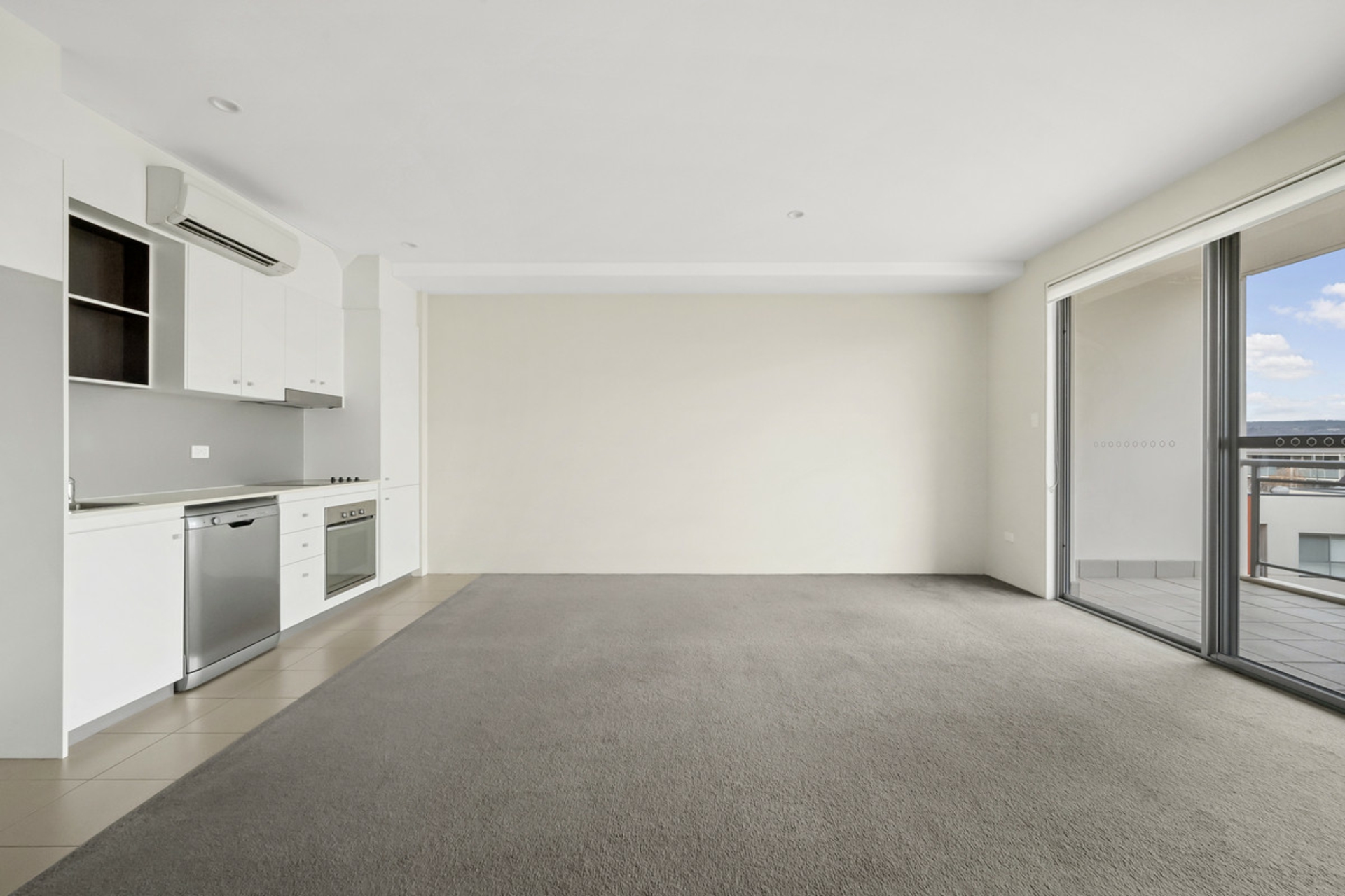 19A/17 Uriarra Road Queanbeyan NSW House for Sale LJ Hooker