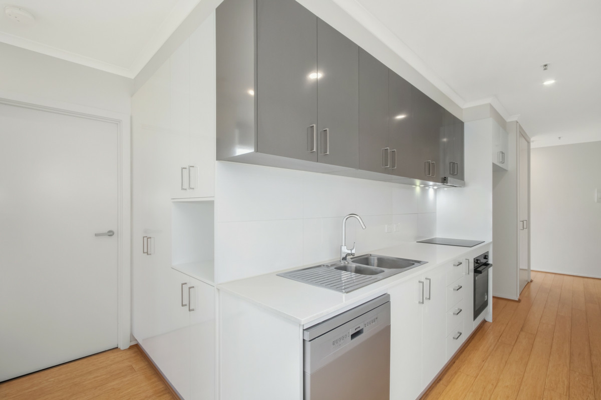 64/77 Gozzard Street — photo 8 of 13