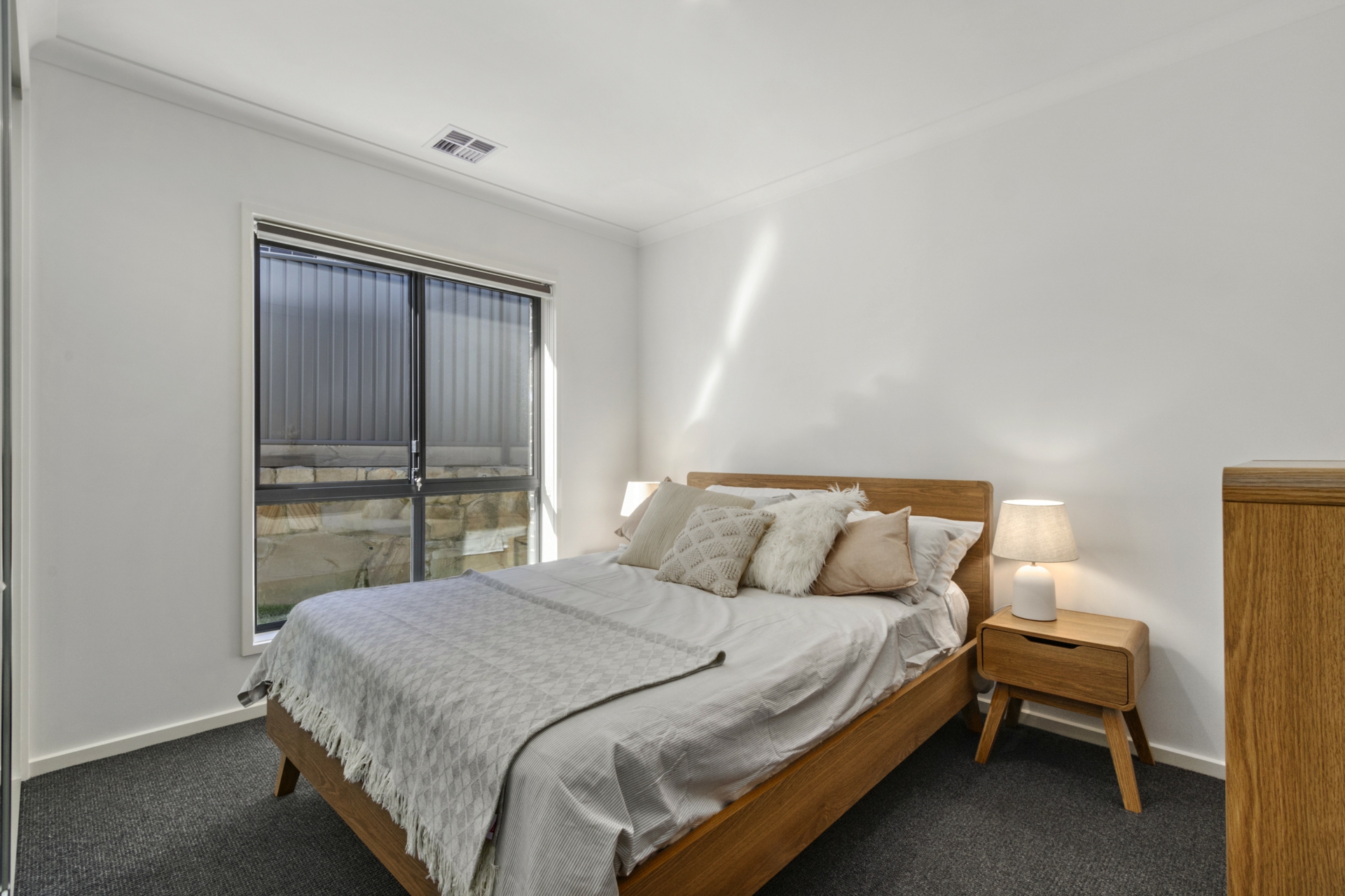 2 Verreaux Crescent, THROSBY