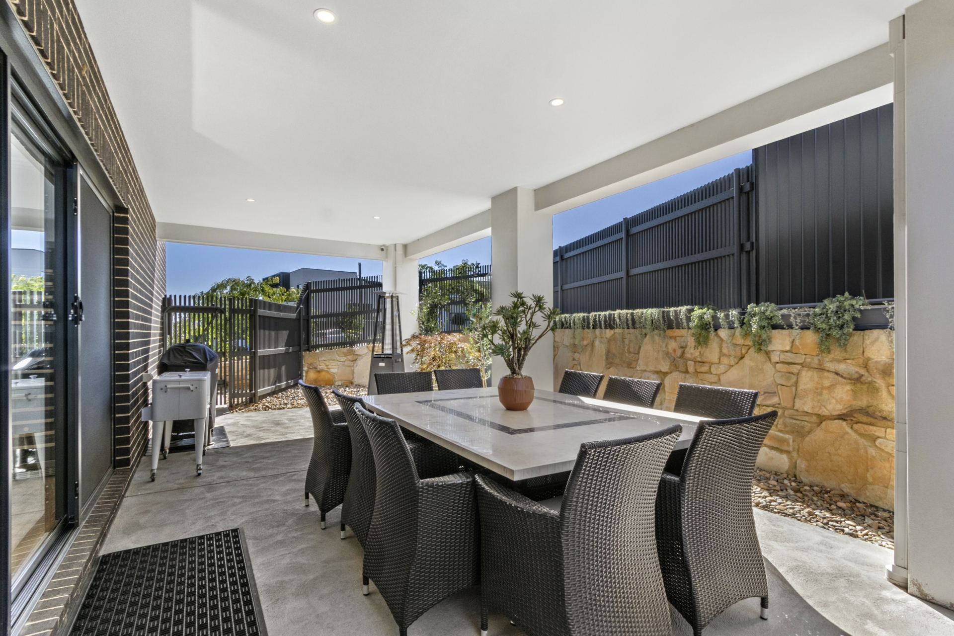 2 Verreaux Crescent, THROSBY