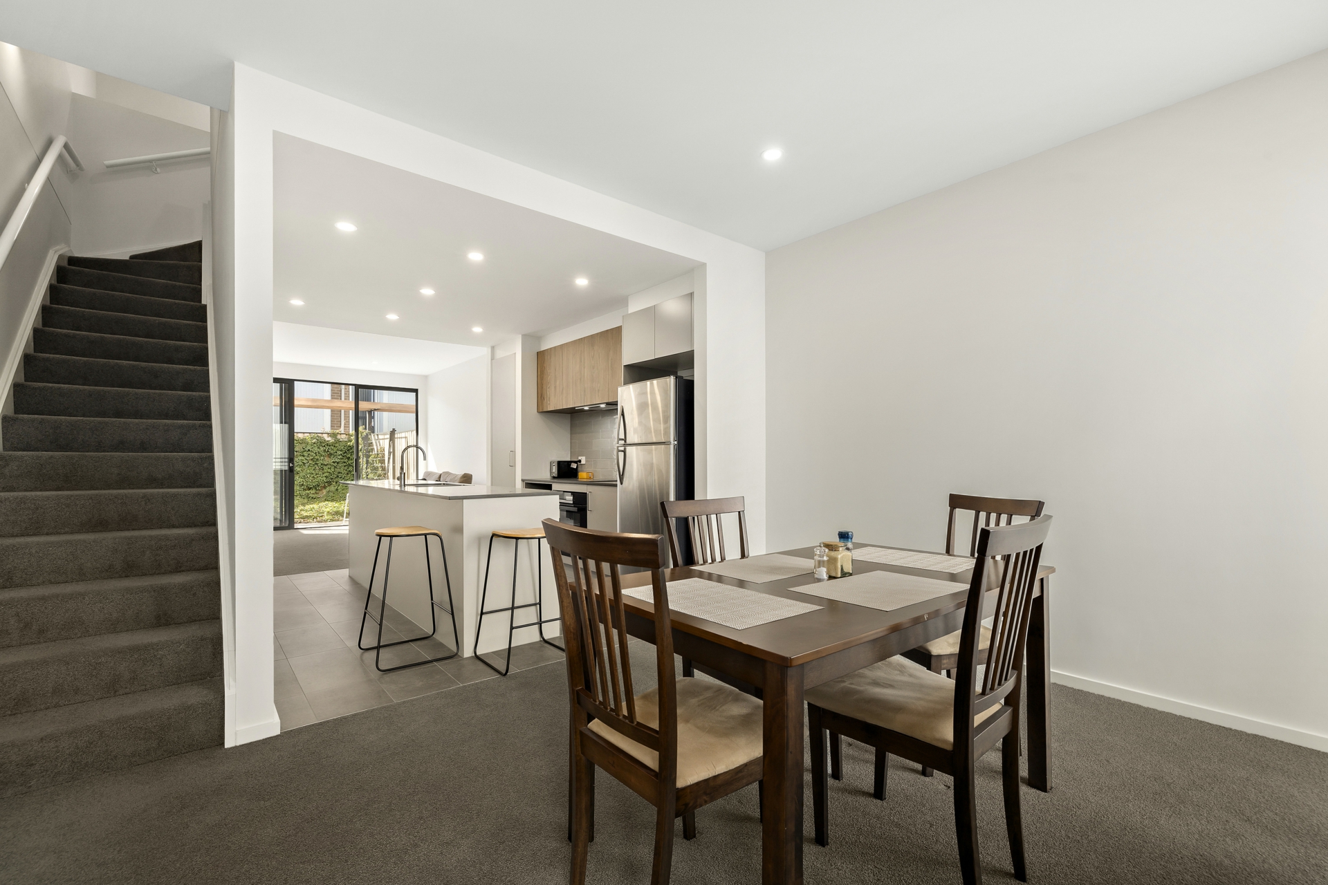114/2 Woodberry Avenue, COOMBS