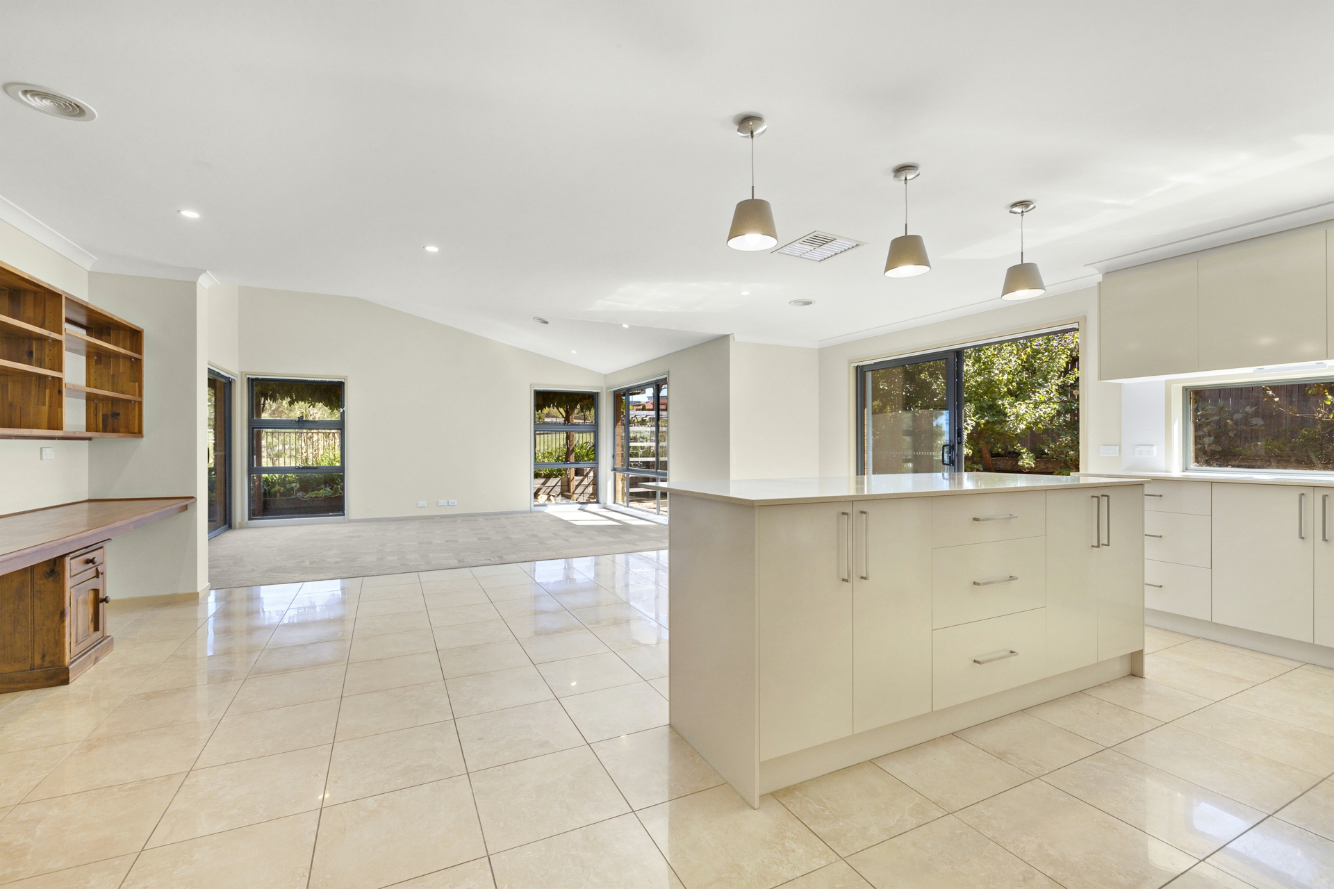 21 Lucy Beeton Crescent, BONNER