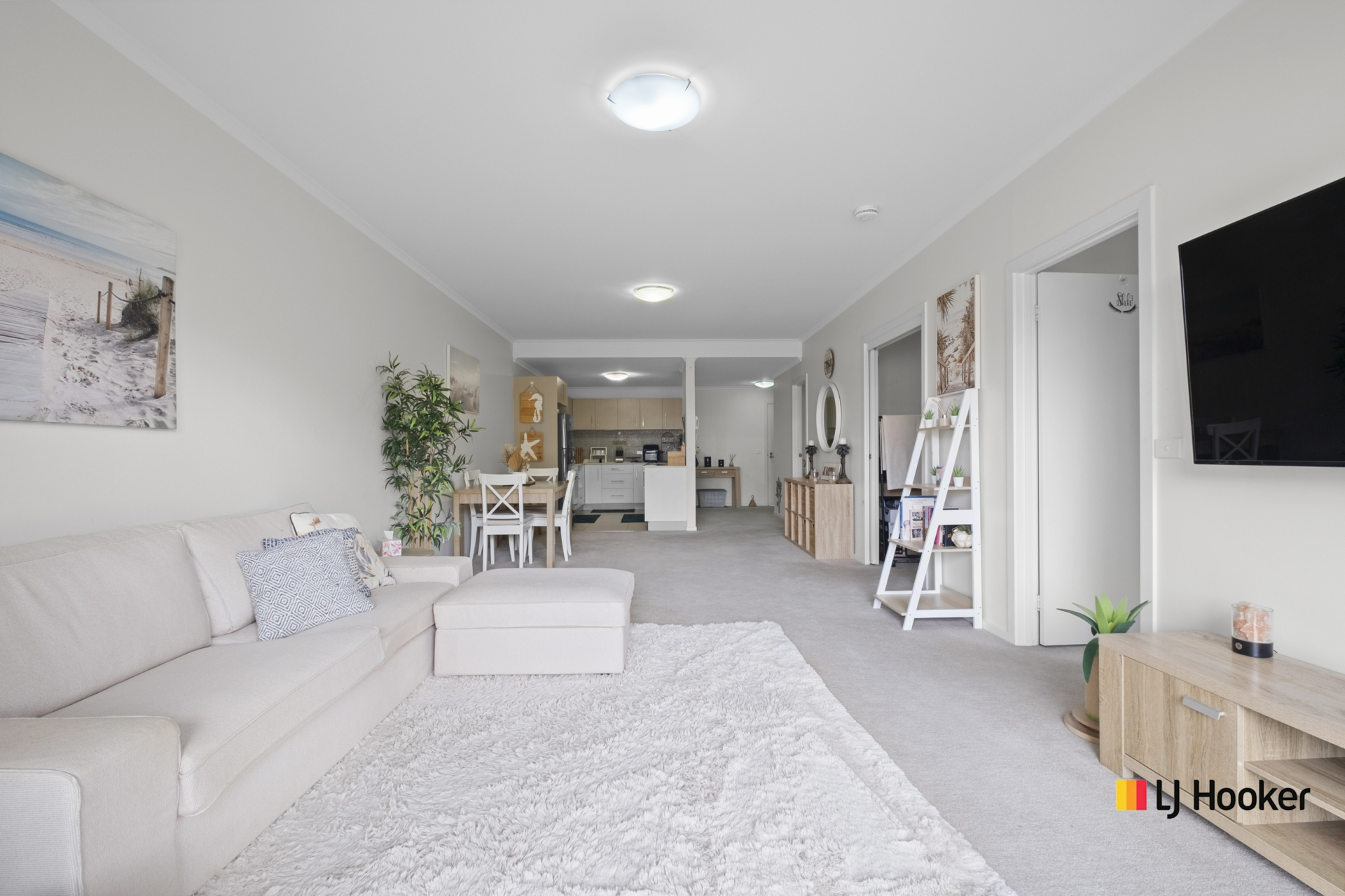 207/48 Gungahlin Place, GUNGAHLIN
