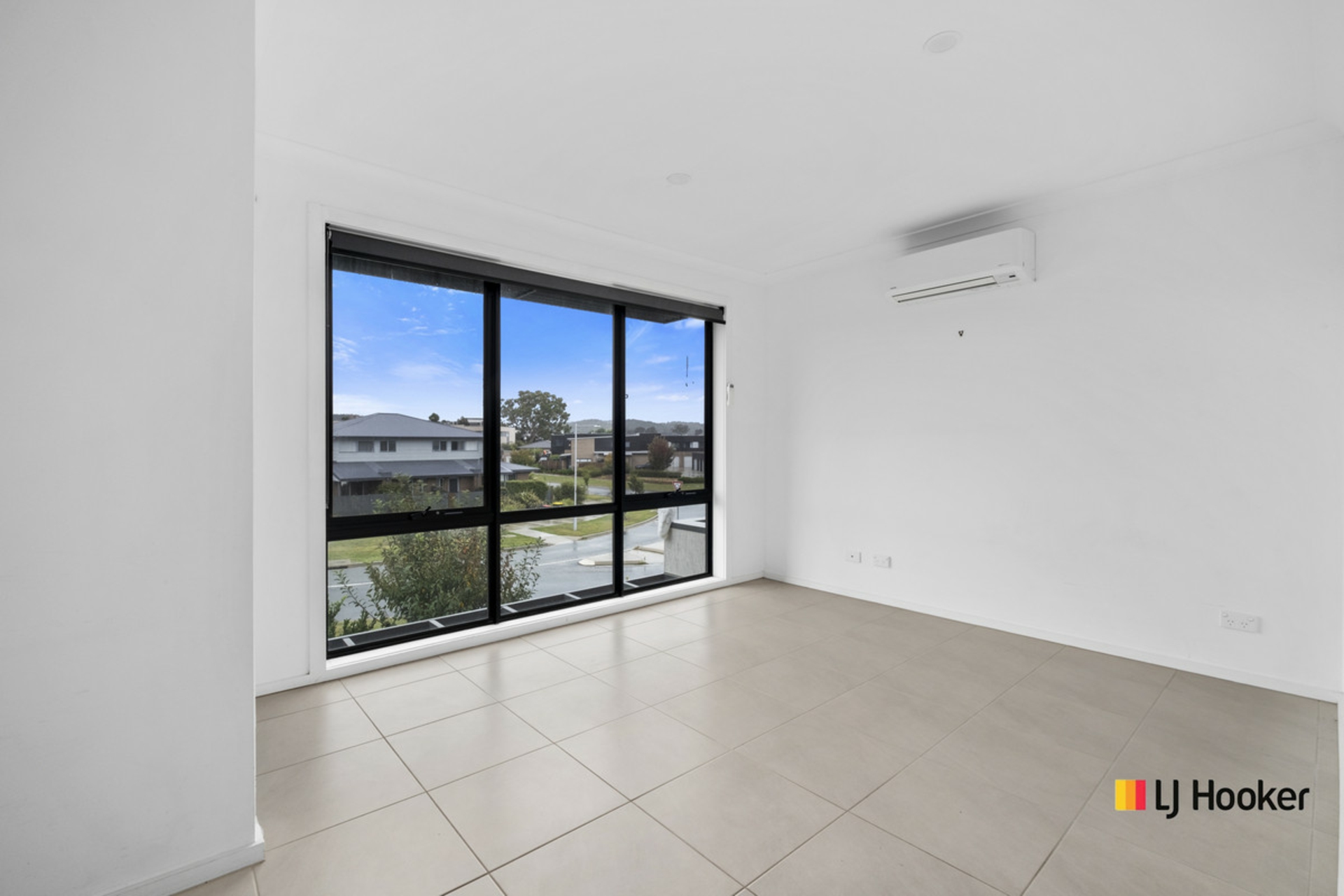 90 Bernard Heinze Avenue, MONCRIEFF