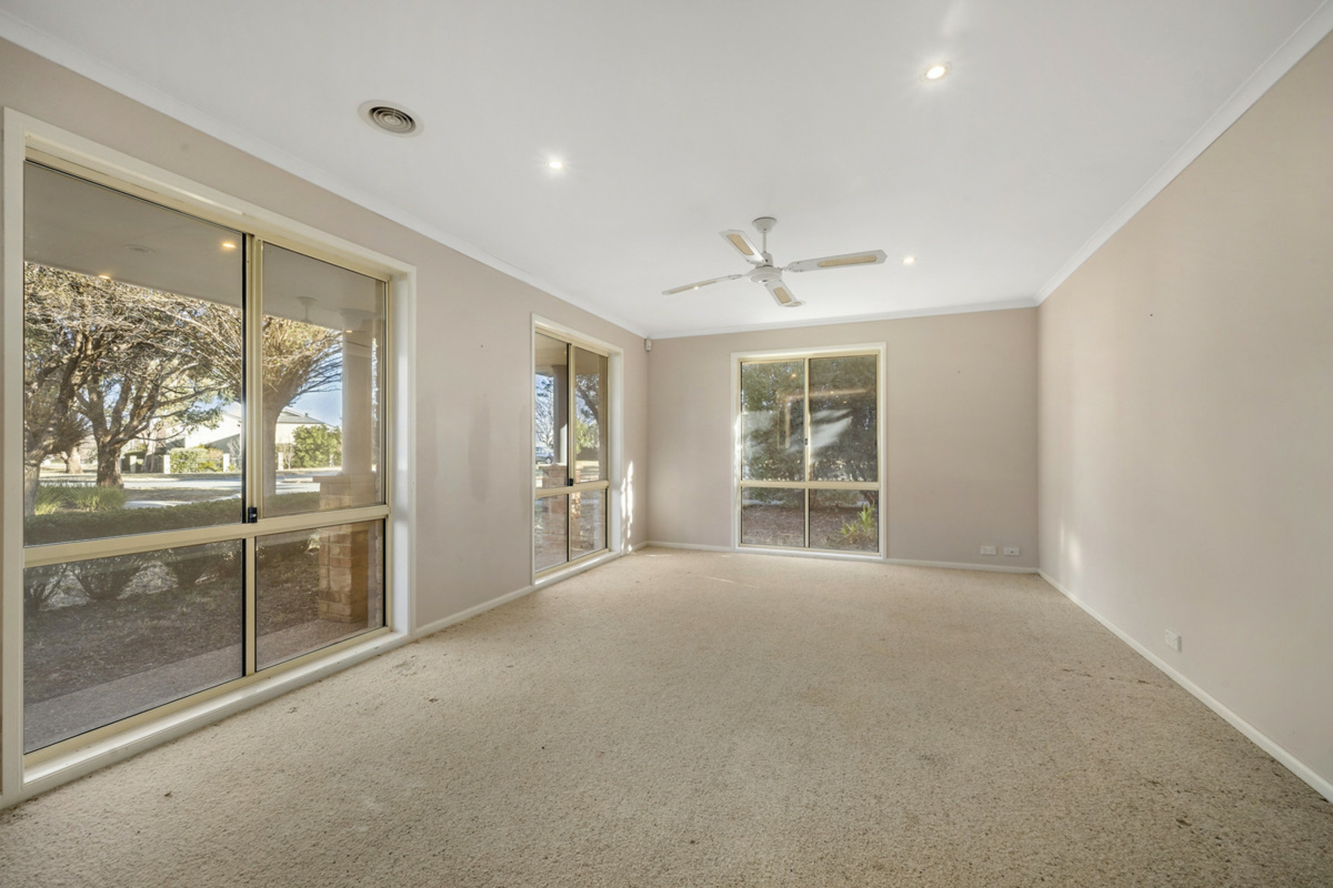 26 Bondfield Street — photo 4 of 19