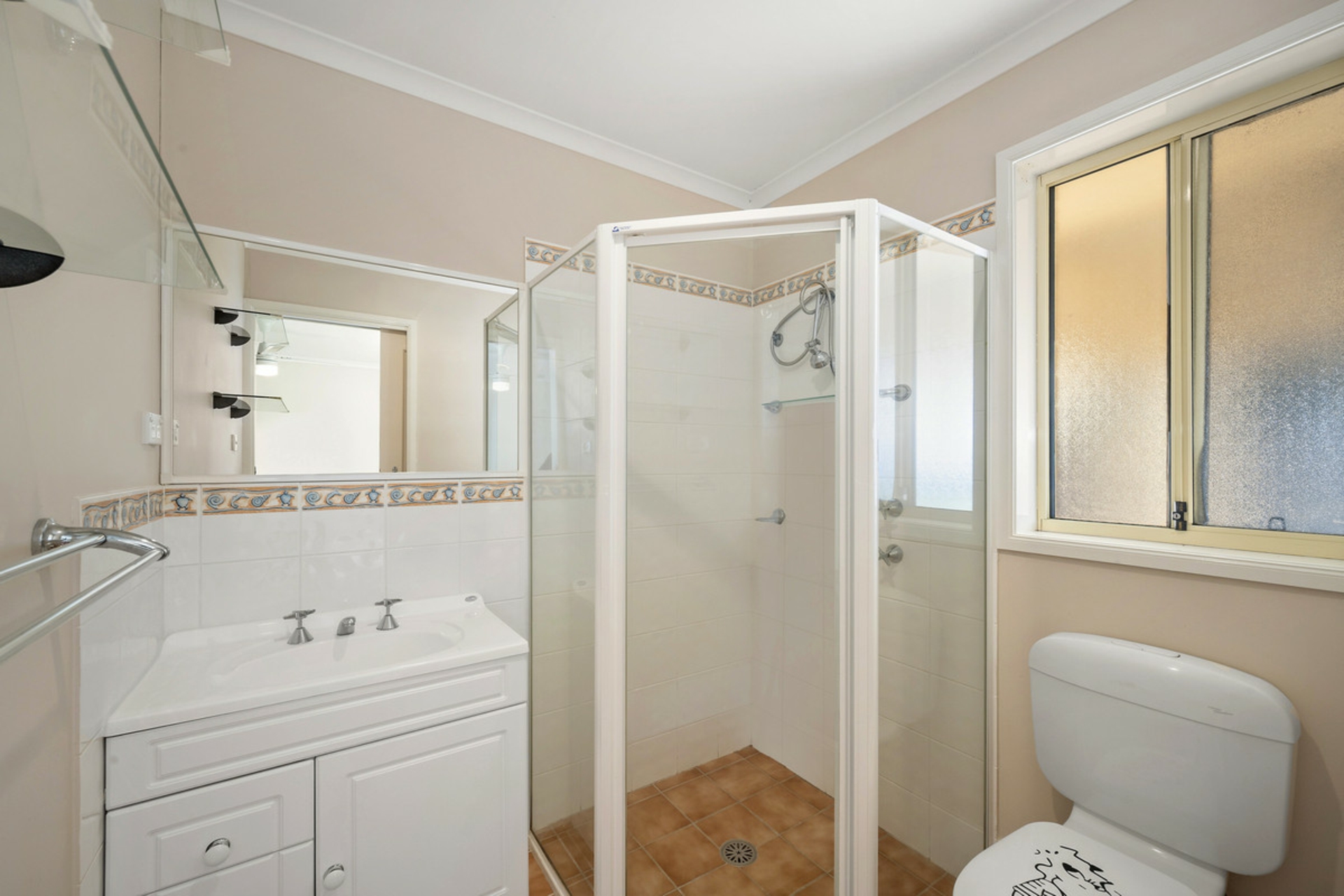 26 Bondfield Street — photo 14 of 19