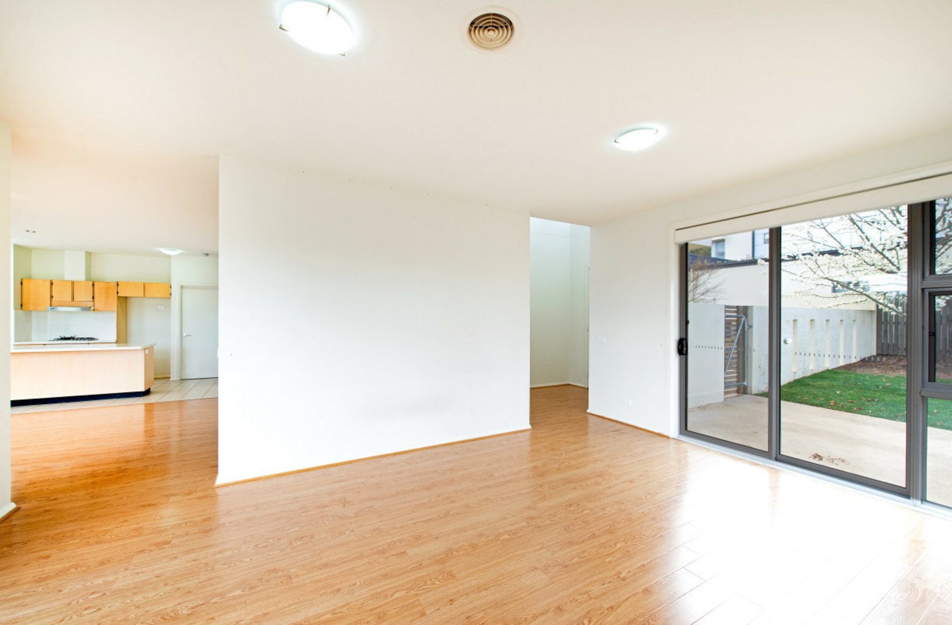 2/30 Tom Nicholas Crescent, FORDE