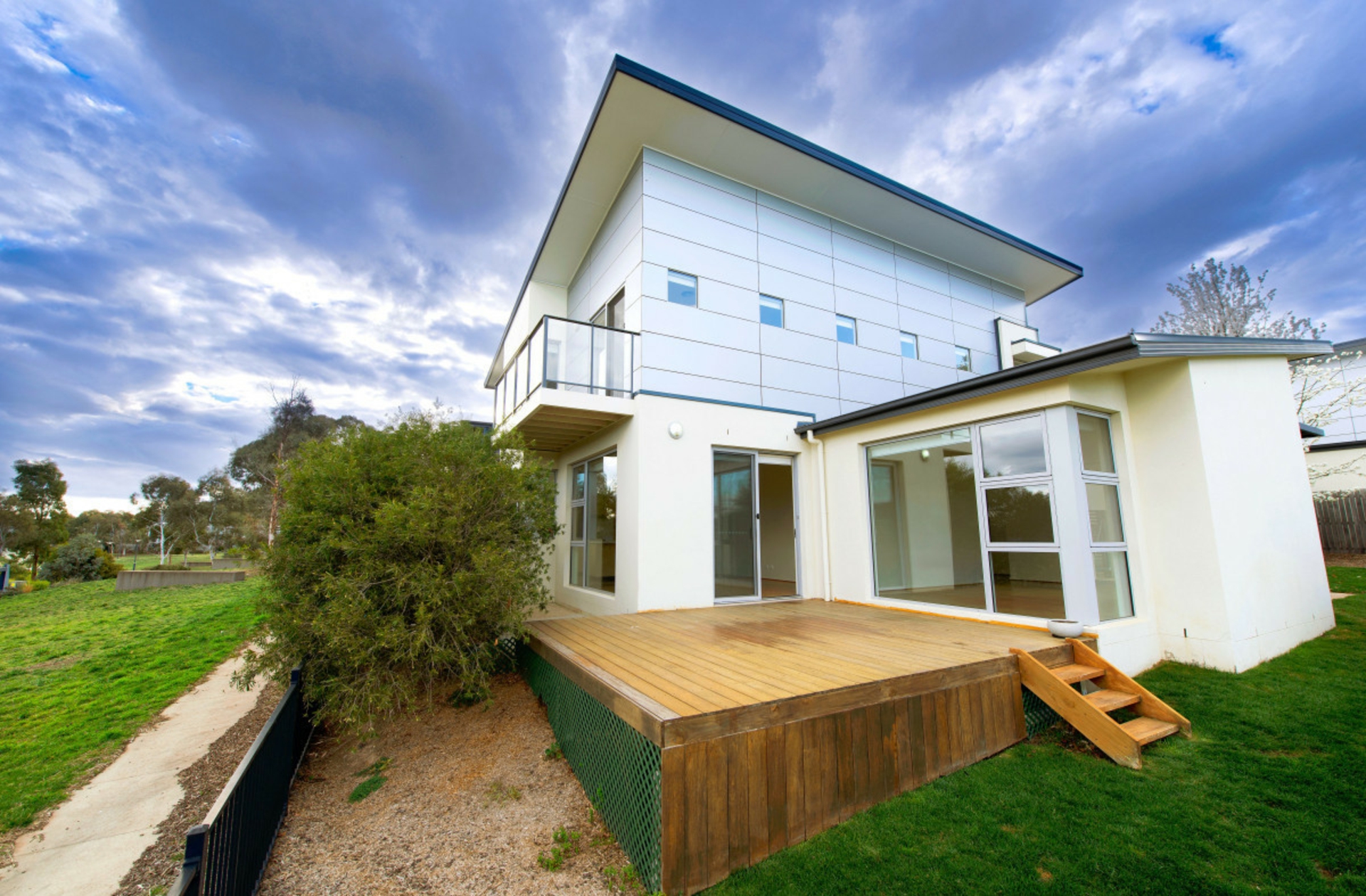 2/30 Tom Nicholas Crescent, FORDE