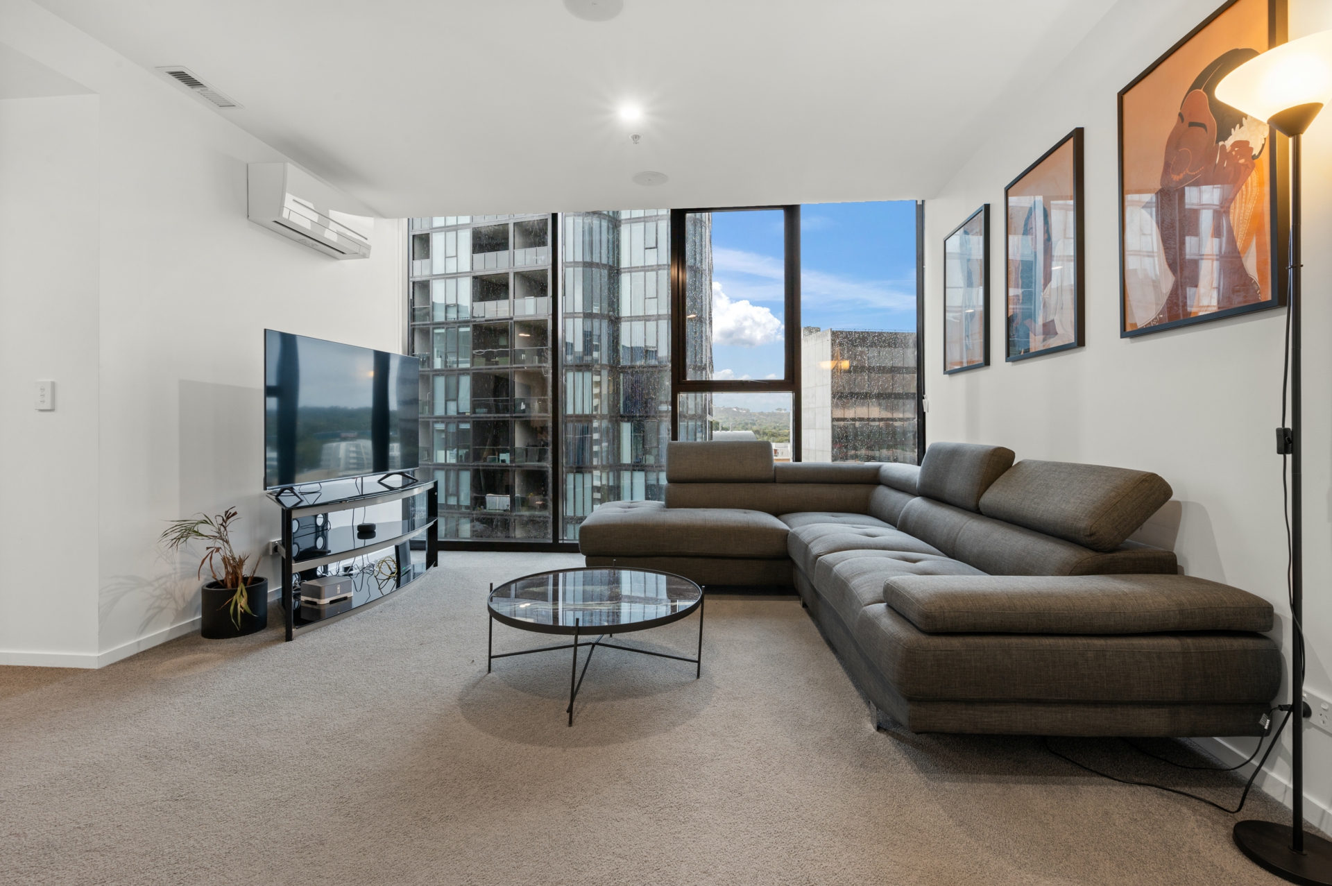 1103/6 Grazier Lane, BELCONNEN