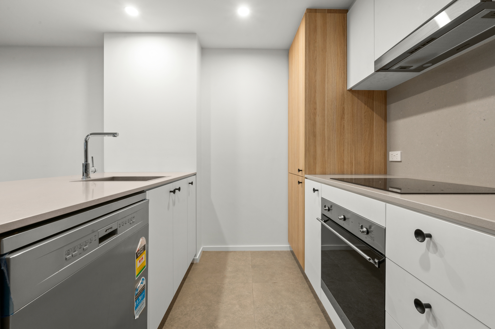 1103/6 Grazier Lane, BELCONNEN