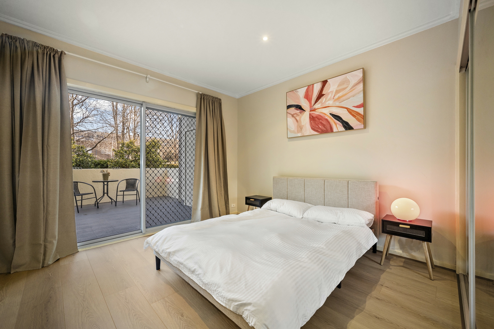 1/123 Lowanna Street, BRADDON
