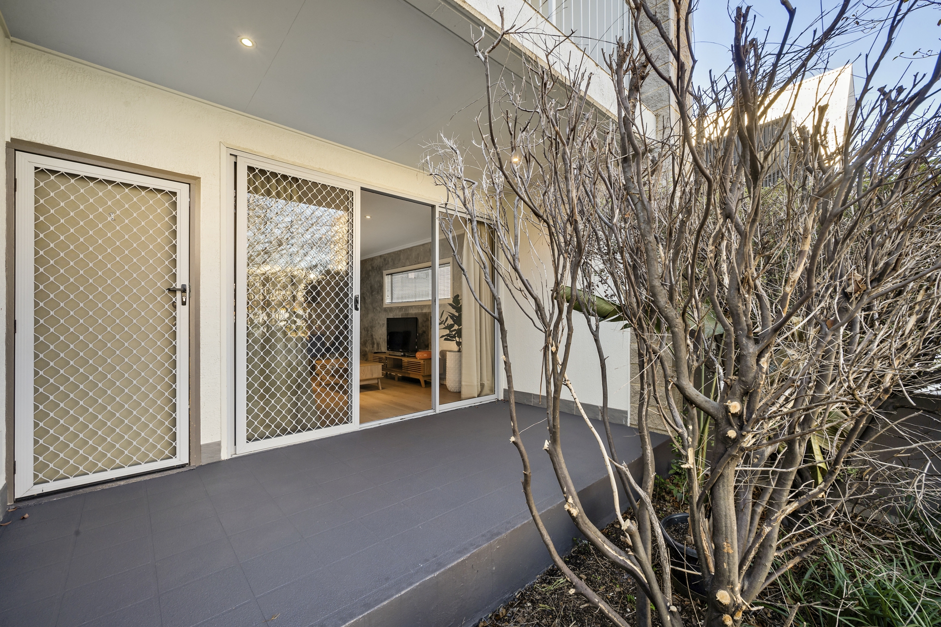 1/123 Lowanna Street, BRADDON