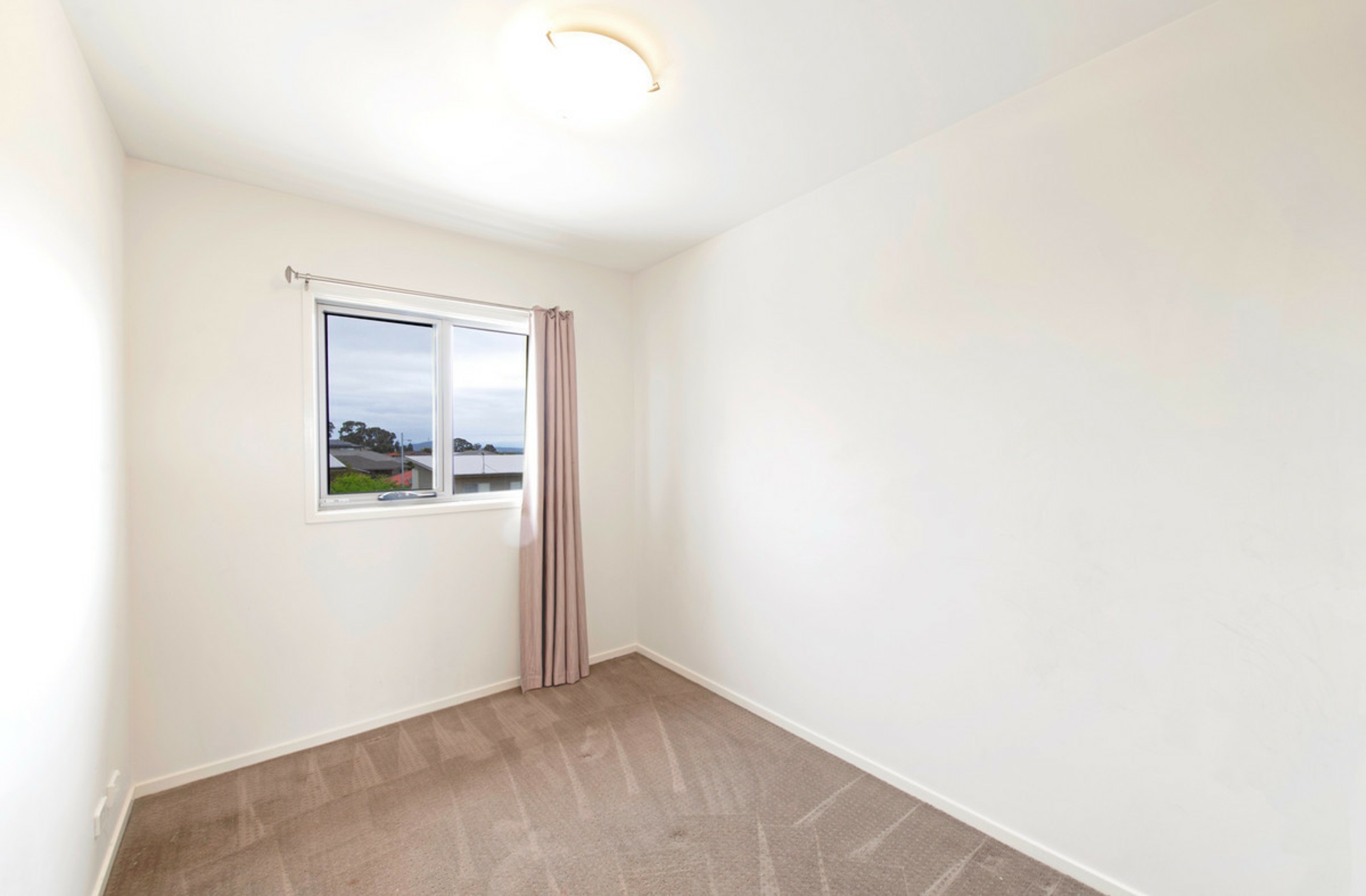 82/311 Flemington Road — photo 14 of 23
