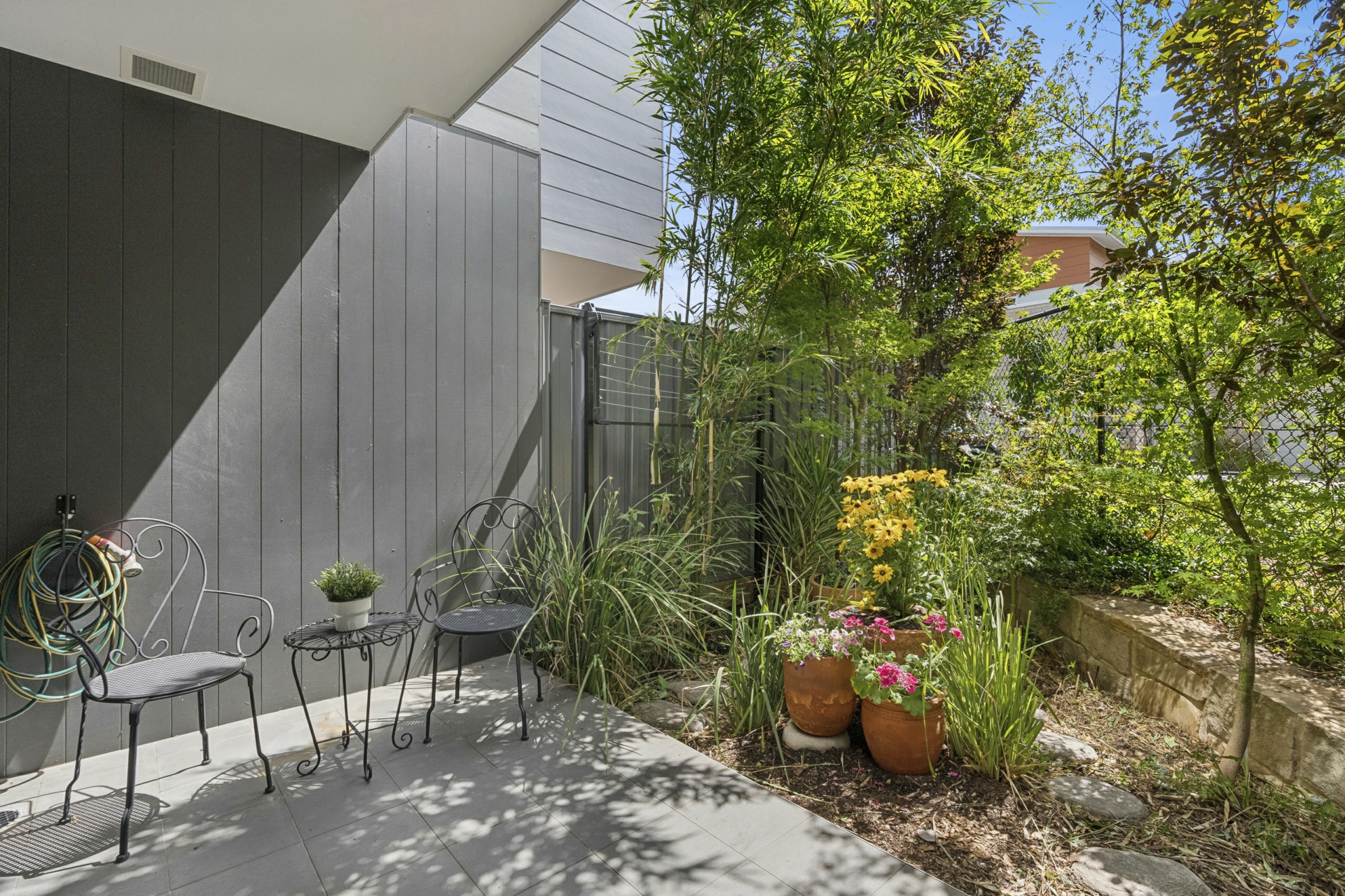 21/33 Braybrooke Street — photo 6 of 19