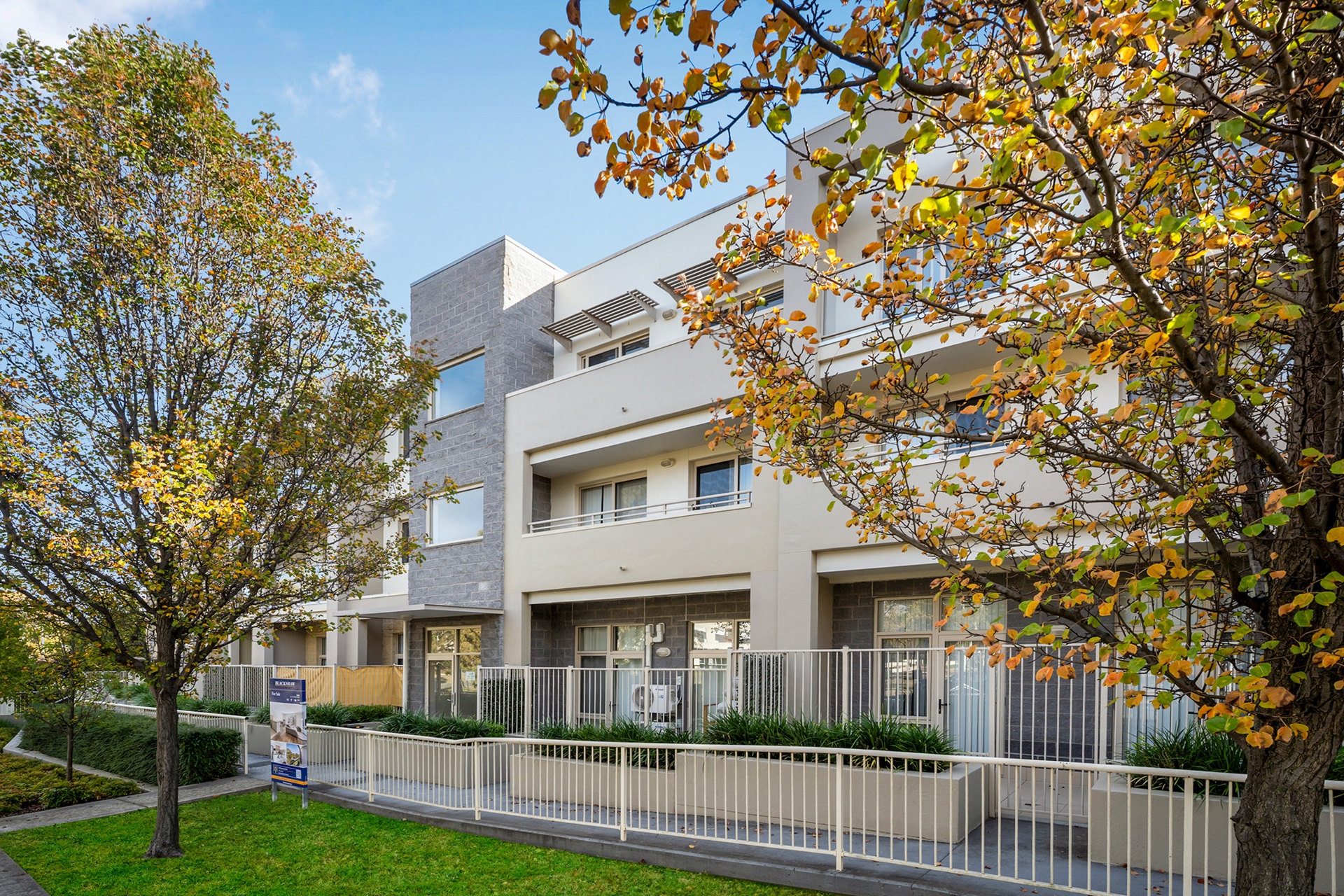 27/31 Thynne Street — photo from LJ Hooker Gungahlin