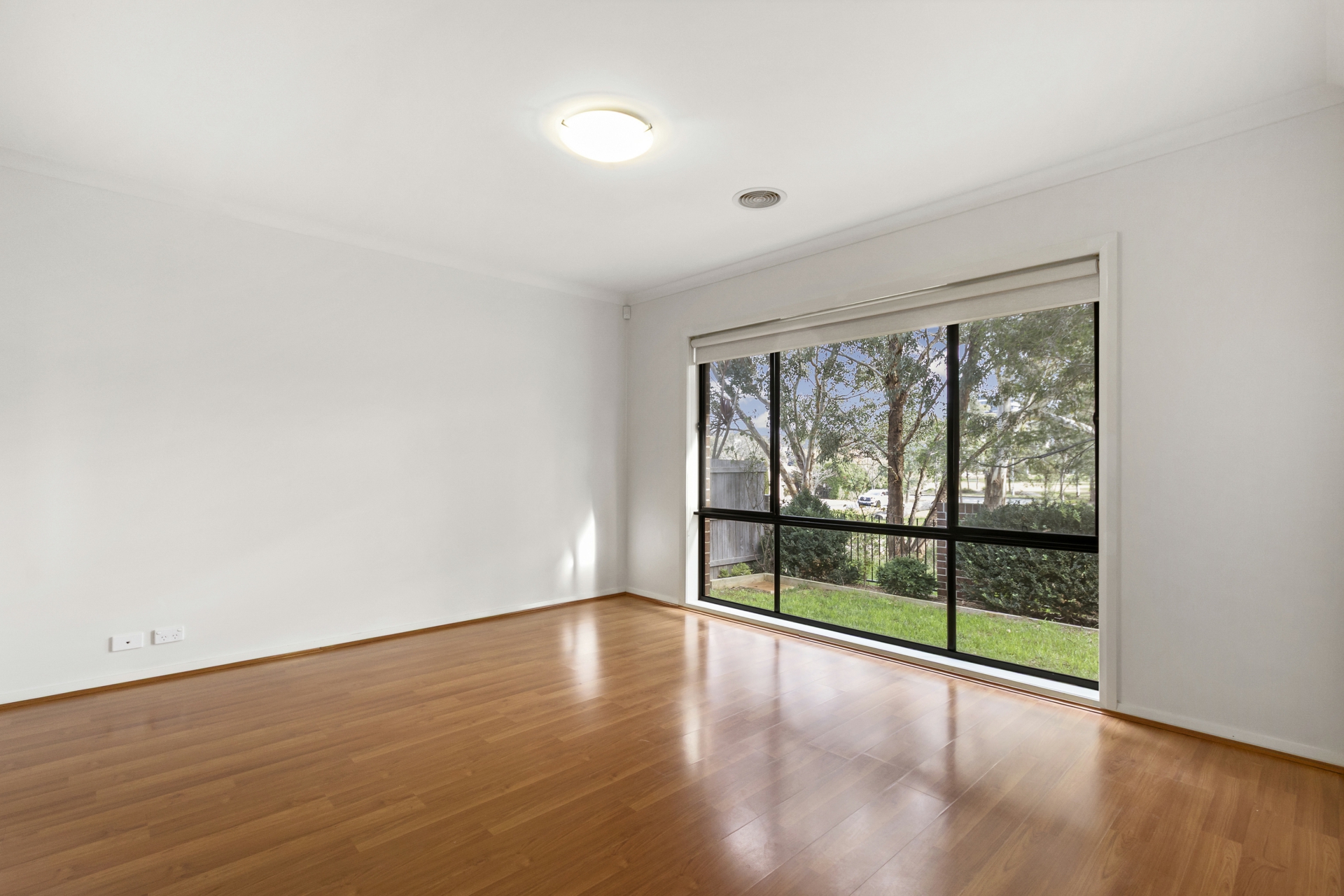 13 Aldous Street — photo 10 of 17