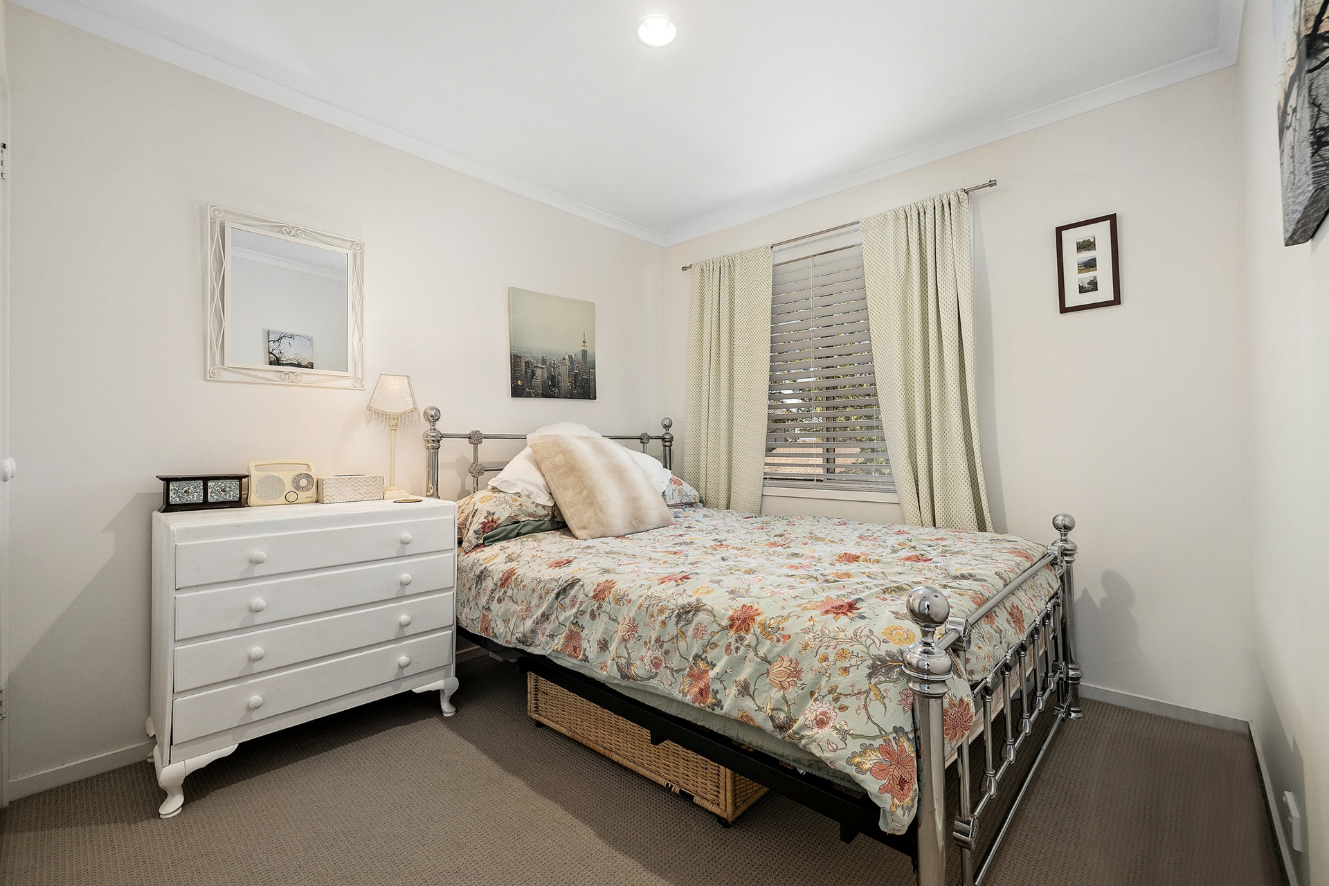 17/49 Freda Bennett Circuit — photo 10 of 16
