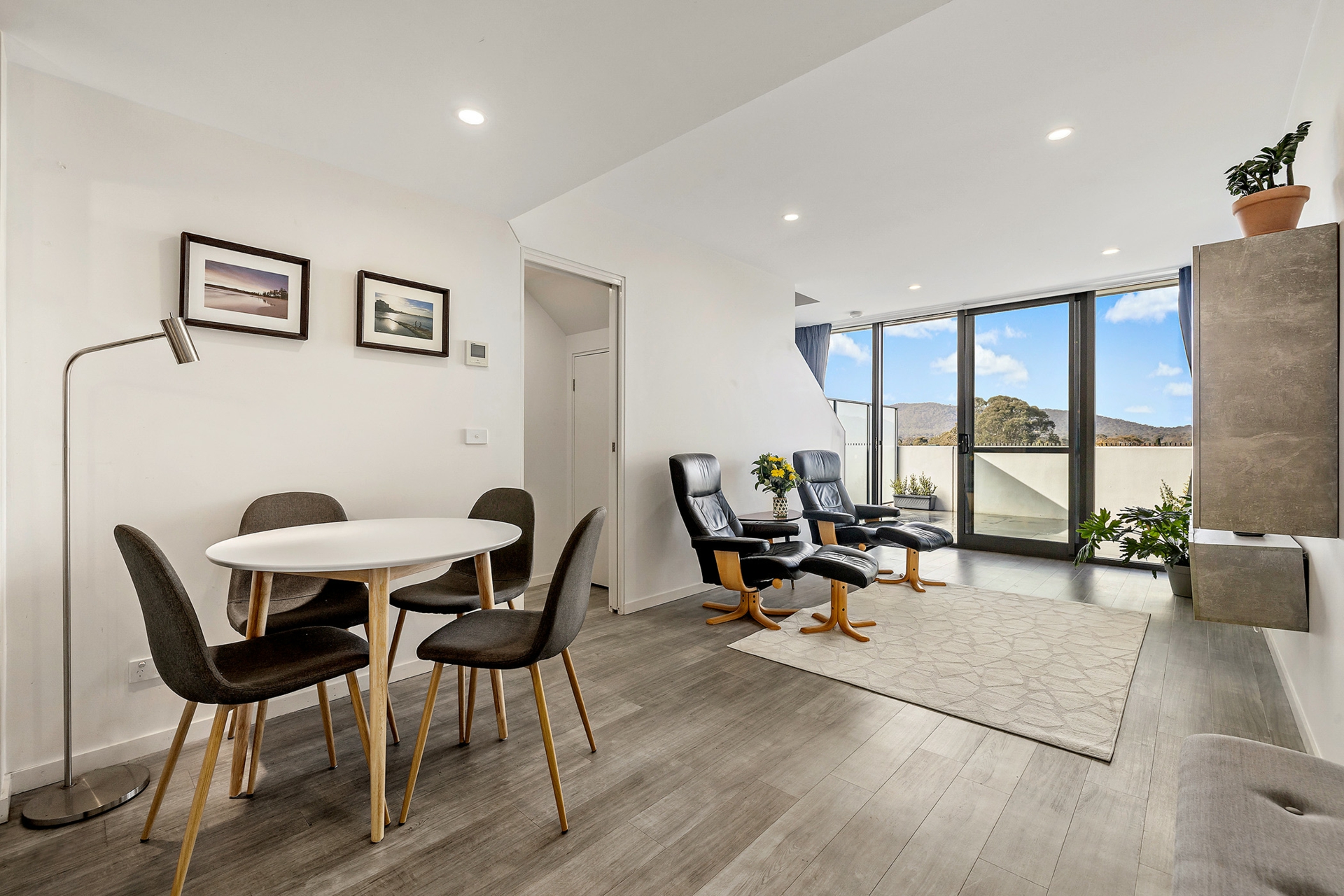 509/8 Cape Street — photo 4 of 17