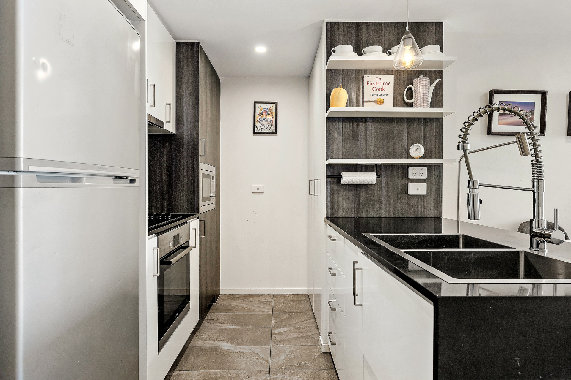509/8 Cape Street — photo 8 of 17