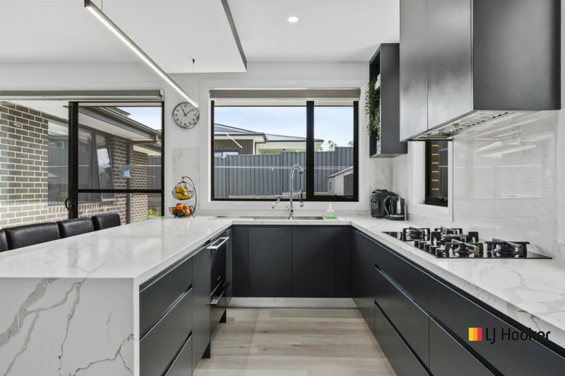27 Romberg Way — photo 9 of 20