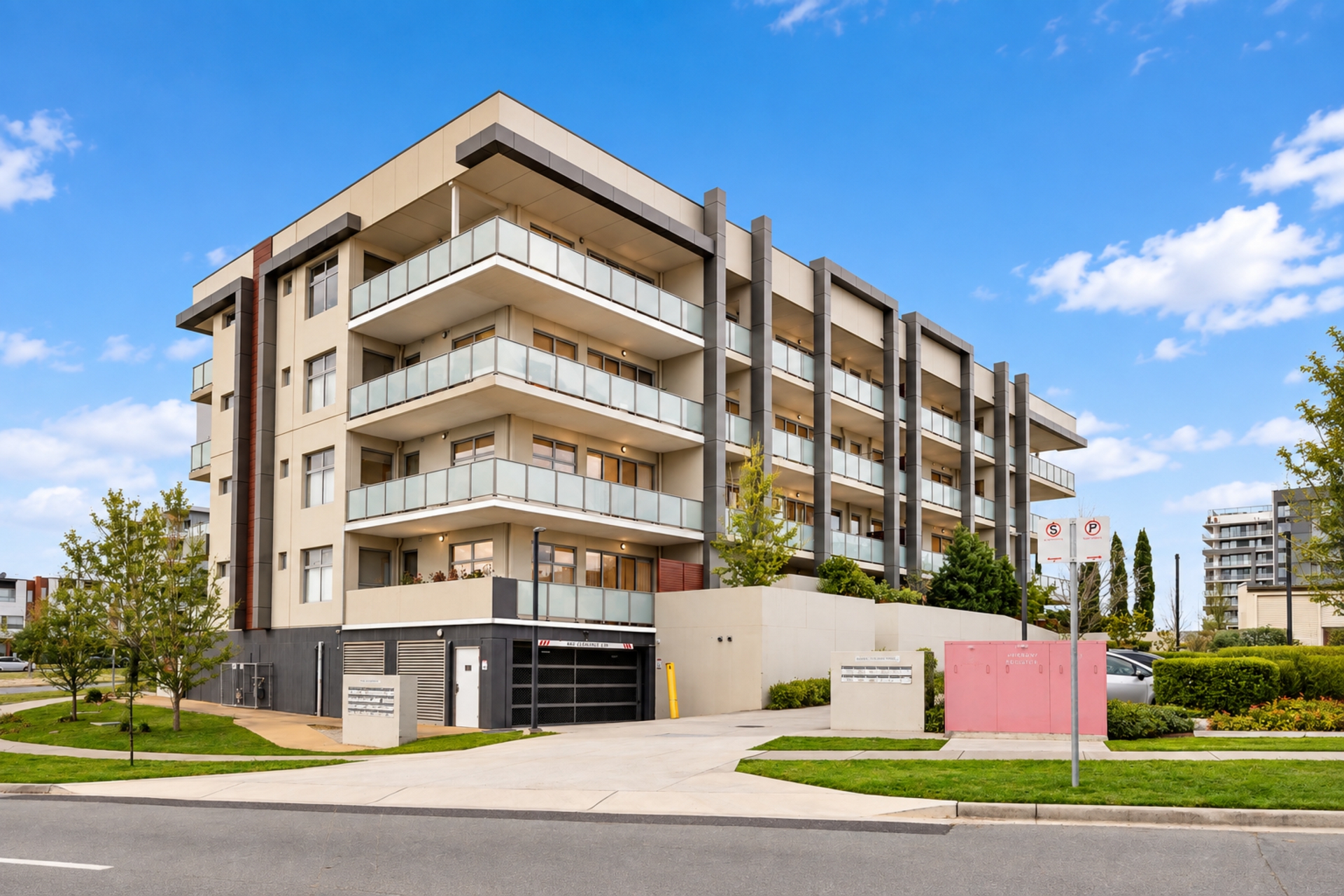 35/60 Tishler Street — photo 10 of 10