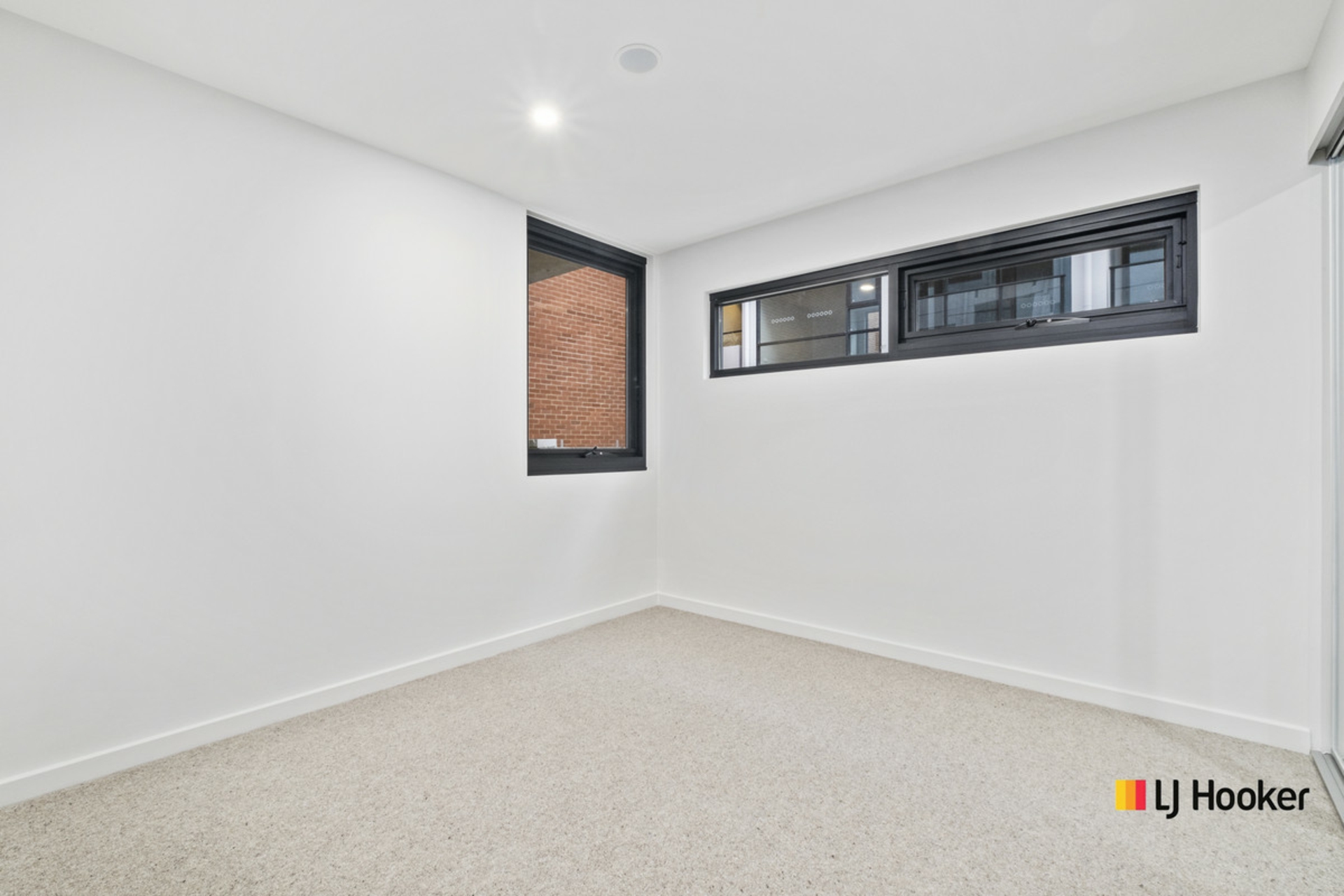 206/42 Mort Street — photo 8 of 12